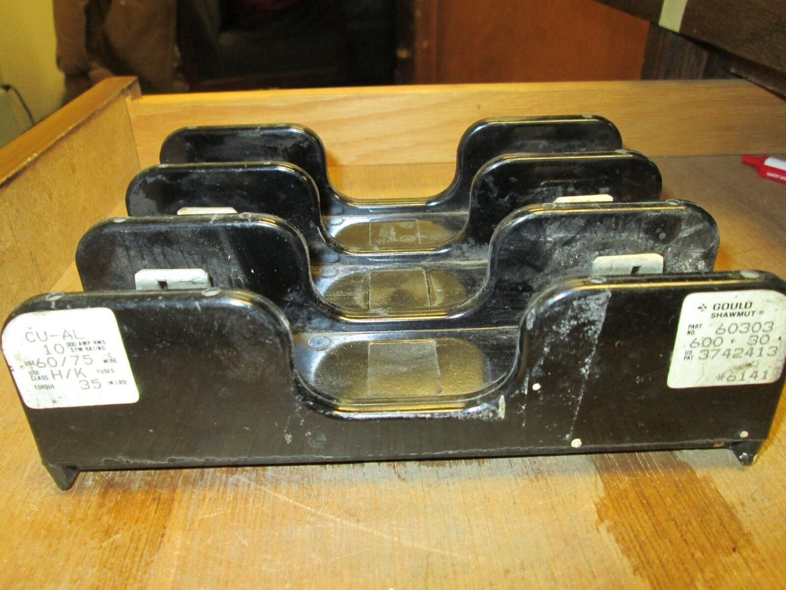Gould Shawmut Fuse Block 60303 30A 600V 3P Lot of 2 Used