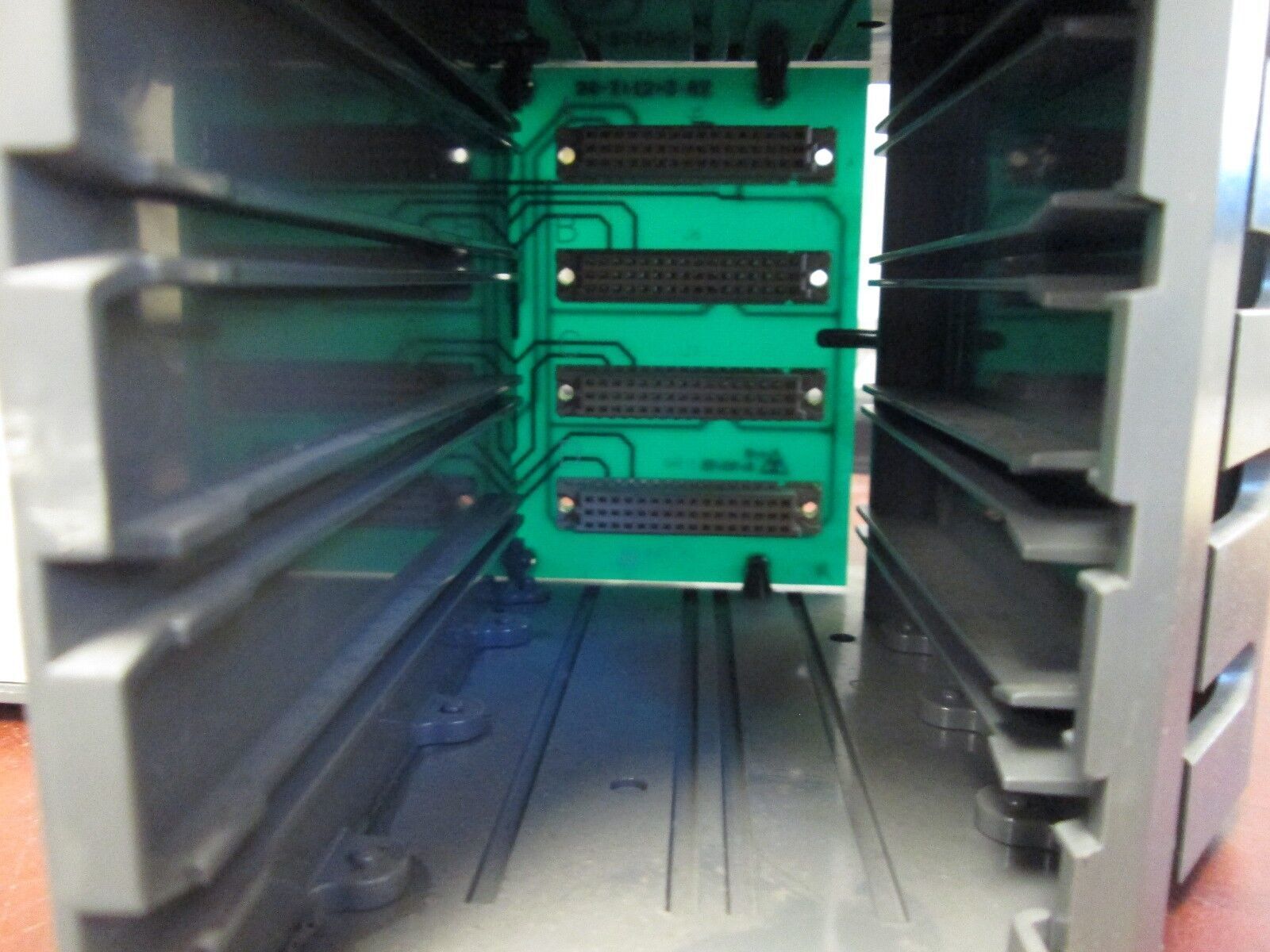 Johnson Controls/Metasys Function Module AS-FMK100-0 In: 18-32VDC .03A Max Used