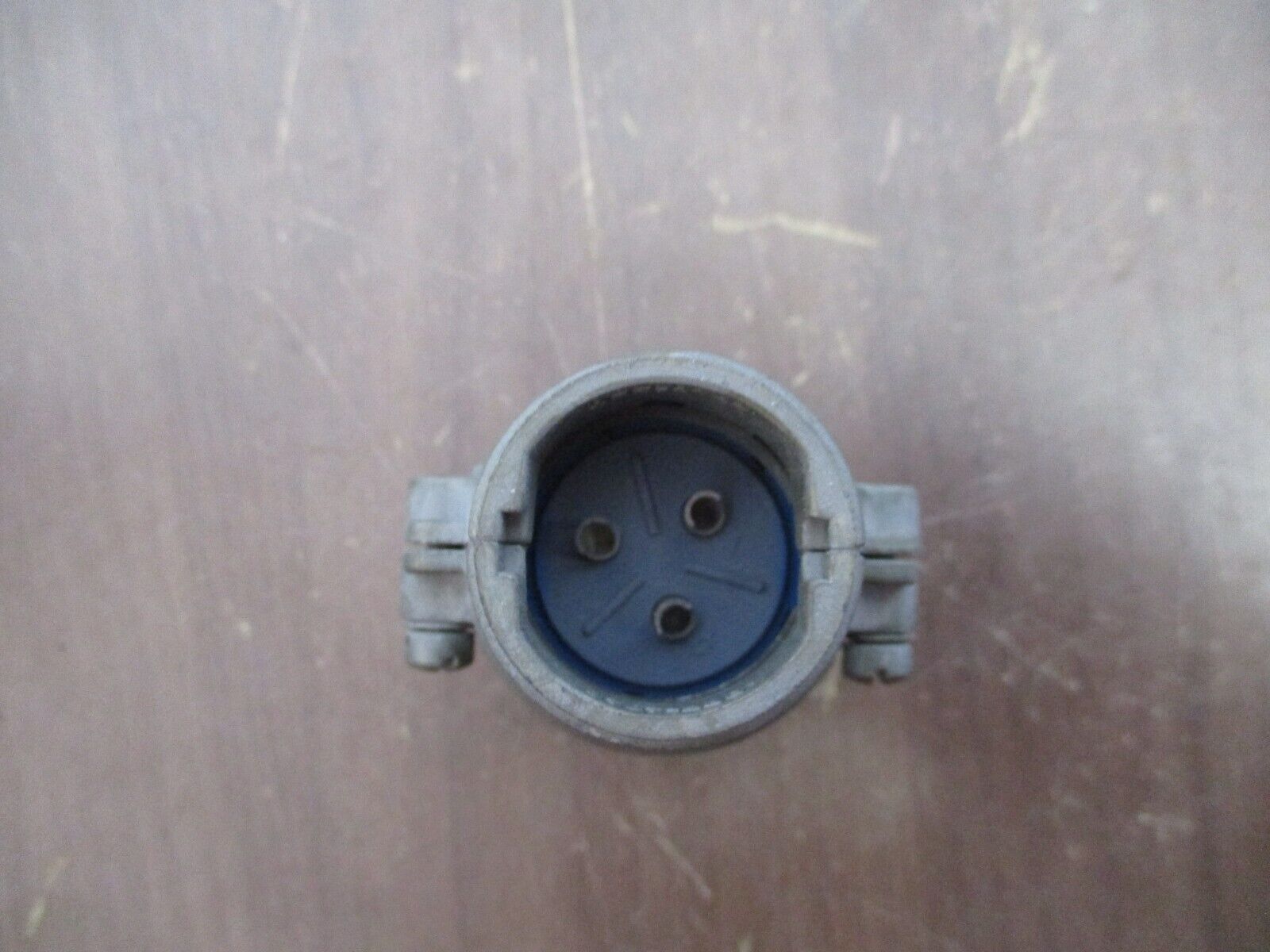 Amphenol Plug MS3106B22-9P 3-Pin Used