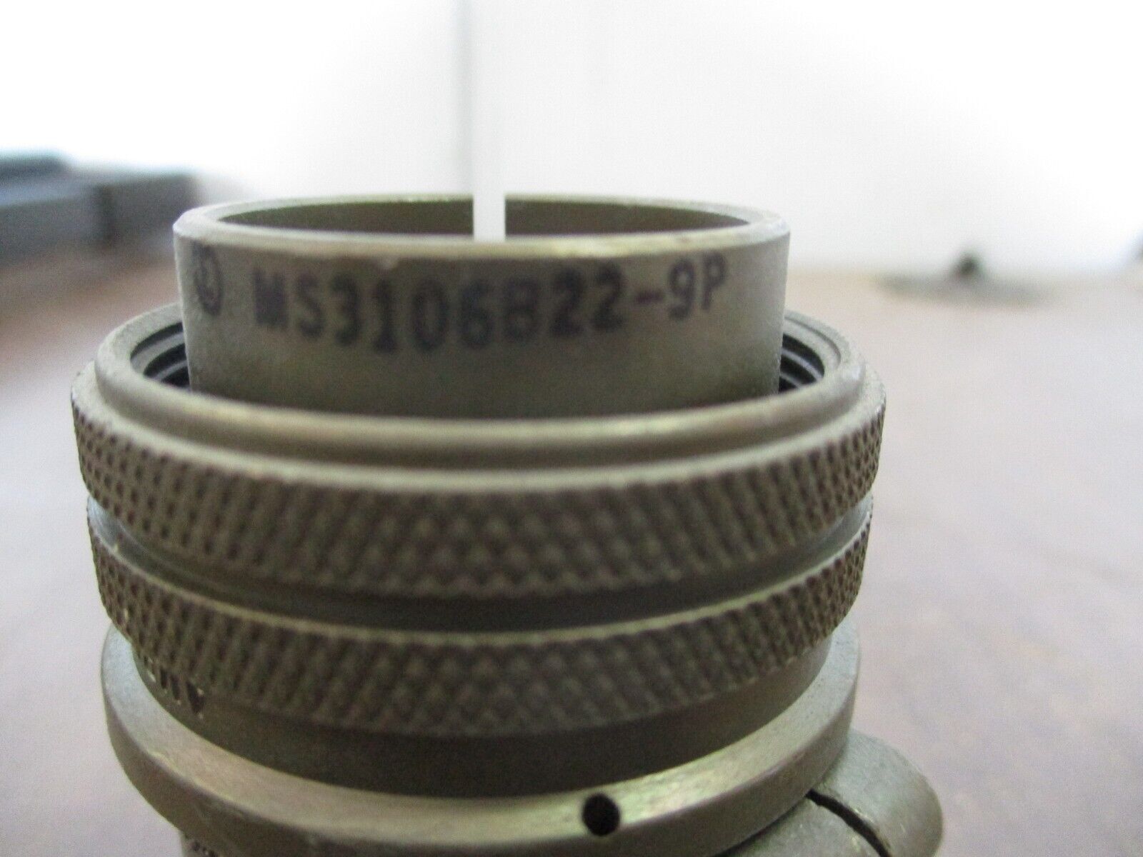 Amphenol Plug MS3106B22-9P 3-Pin Used