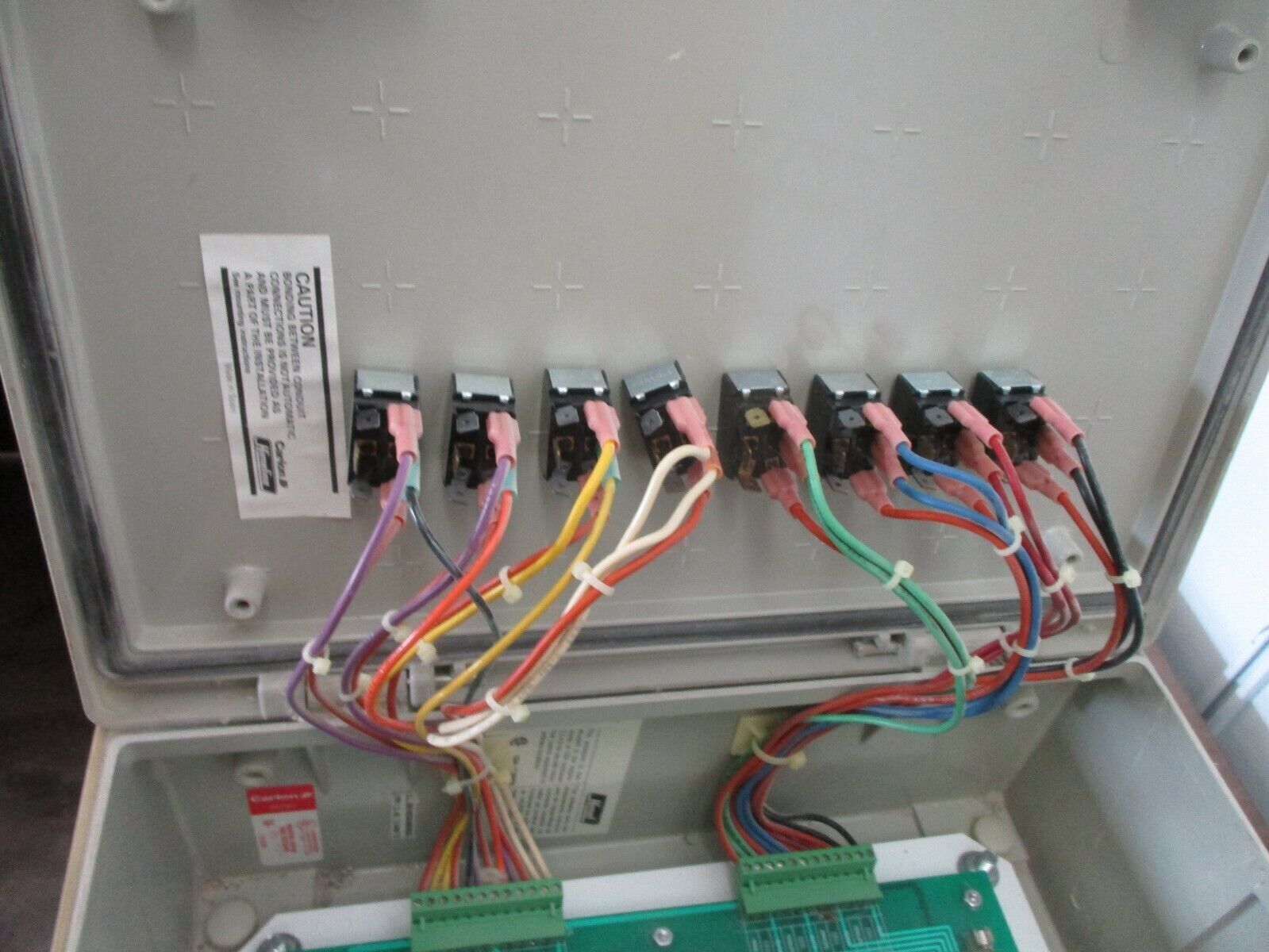 Automated Environments, Inc. Feed Auger Relay Control Unit FACU-8 Used