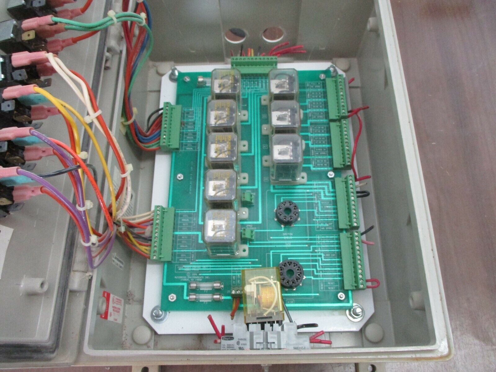 Automated Environments, Inc. Feed Auger Relay Control Unit FACU-8 Used