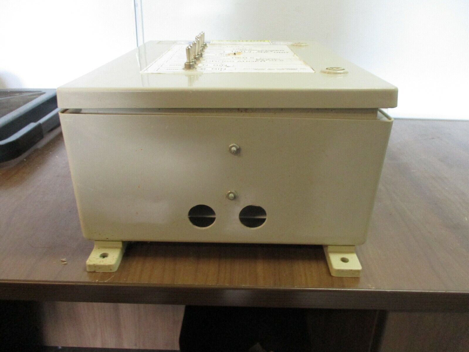 Automated Environments, Inc. Feed Auger Relay Control Unit FACU-8 Used
