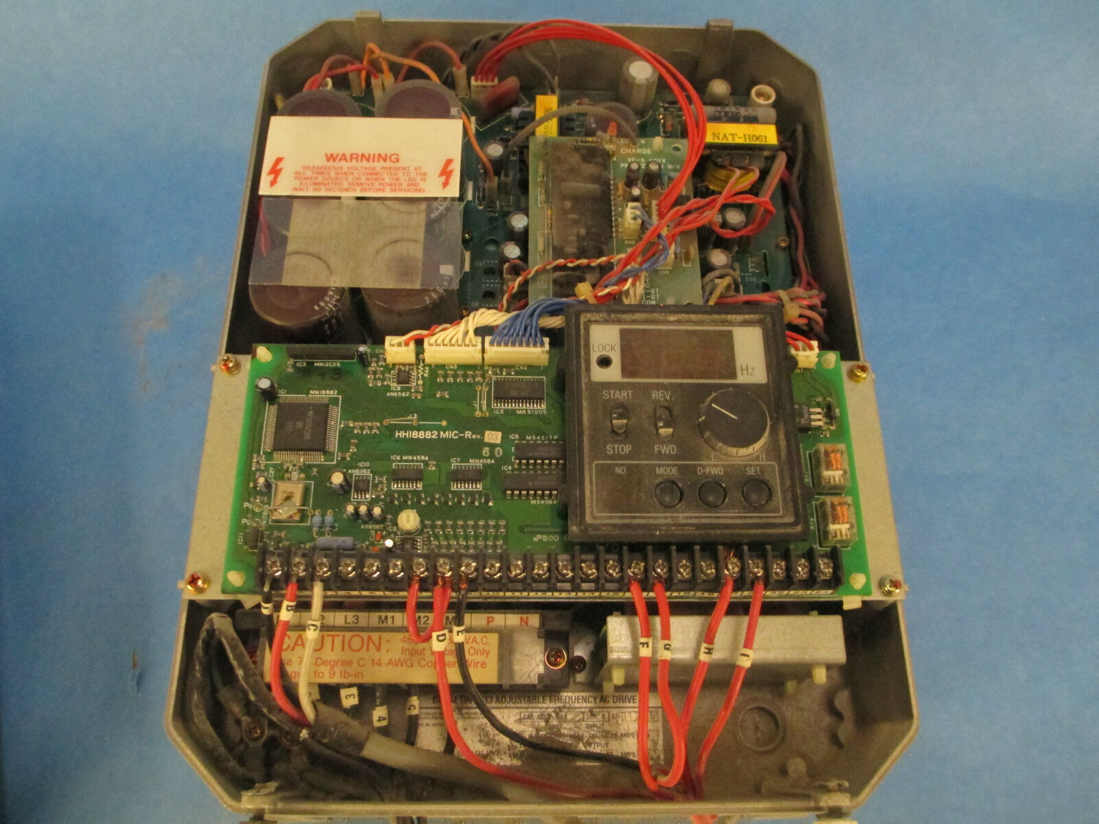 Allen-Bradley Adjustable Frequency Drive 1333-BAB, 8A 460V 3PH