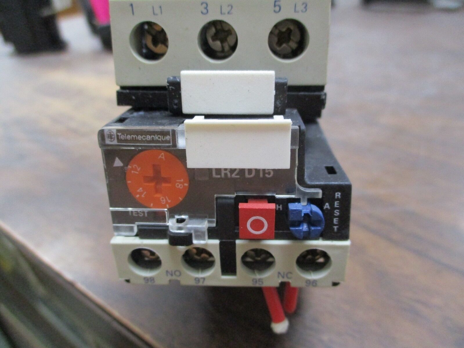 Telemecanique Solid State Overload LR2 D1521 Trip: 12-18A 600V Used