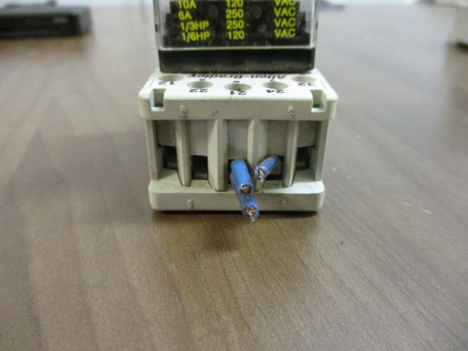 Square D Relay w/Base 8501 KDP13V53 Ser. D 3PDT *Lot of 3* Used