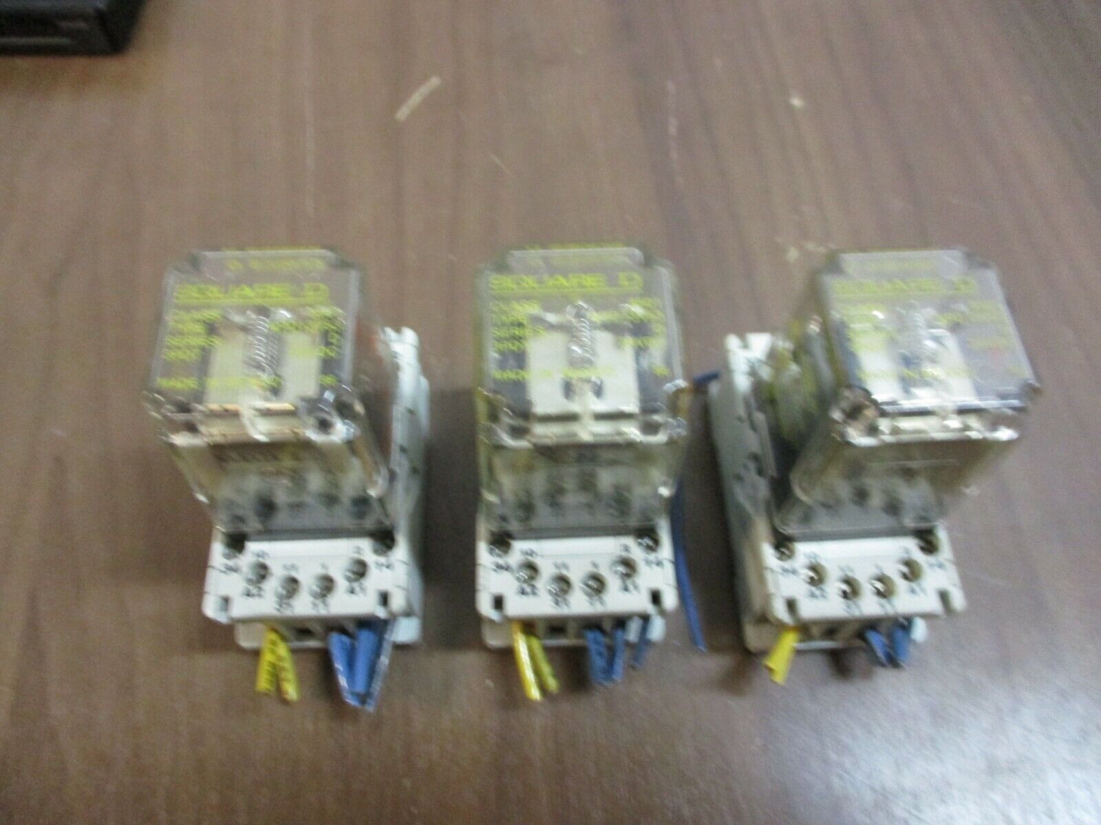 Square D Relay w/Base 8501 KDP13V53 Ser. D 3PDT *Lot of 3* Used