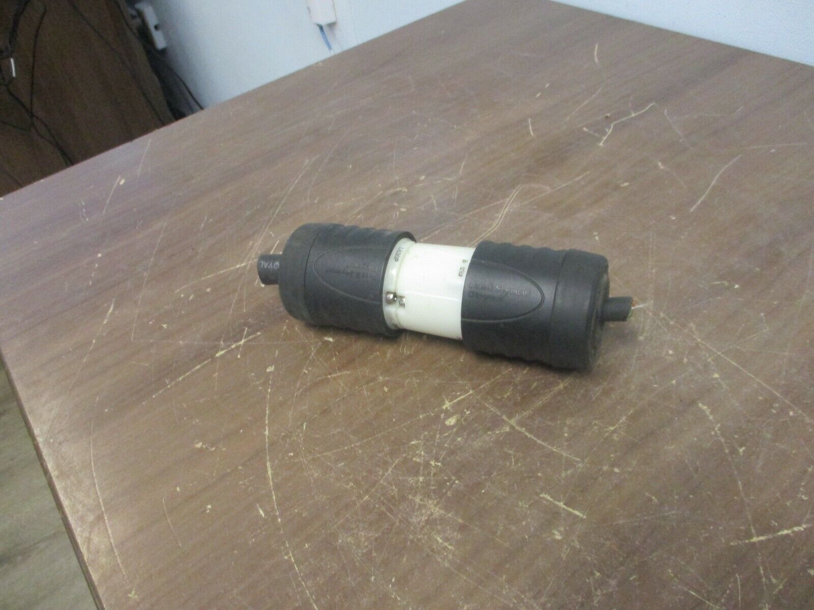 Pass & Seymour Legrand Plug & Connector Set L630P/L630C 30A 250V Used