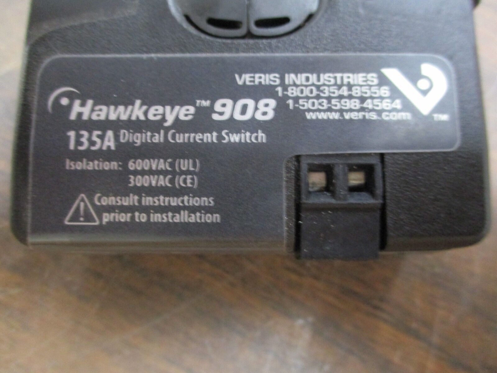 Veris Industries Hawkeye 908 Digital Current Switch Z205632-0A 135A Used