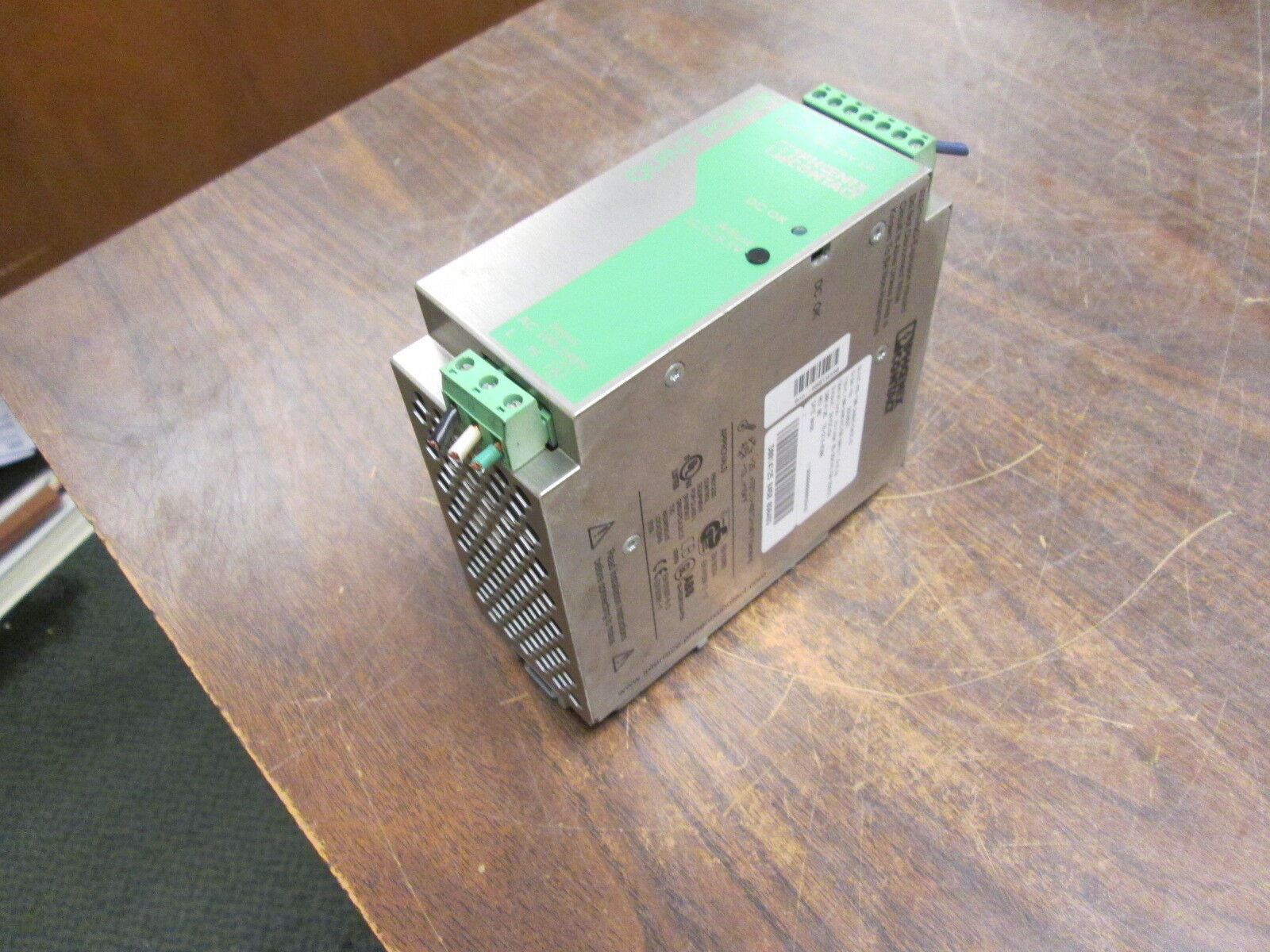 Phoenix Contact Power Supply QUINT-PS-100-240AC/24DC/5 Rev. 05 Used
