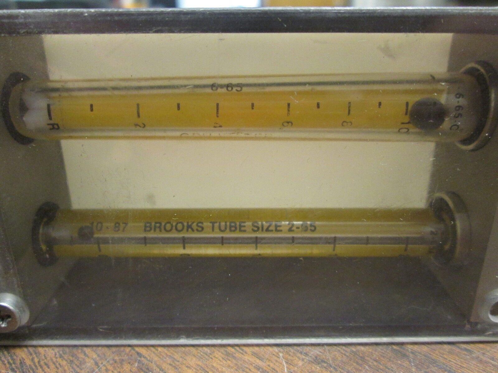 Brooks Sho-Rate Flowmeter 1360CB1C2AAL 200 PSIG *Missing Cover Screws* Used