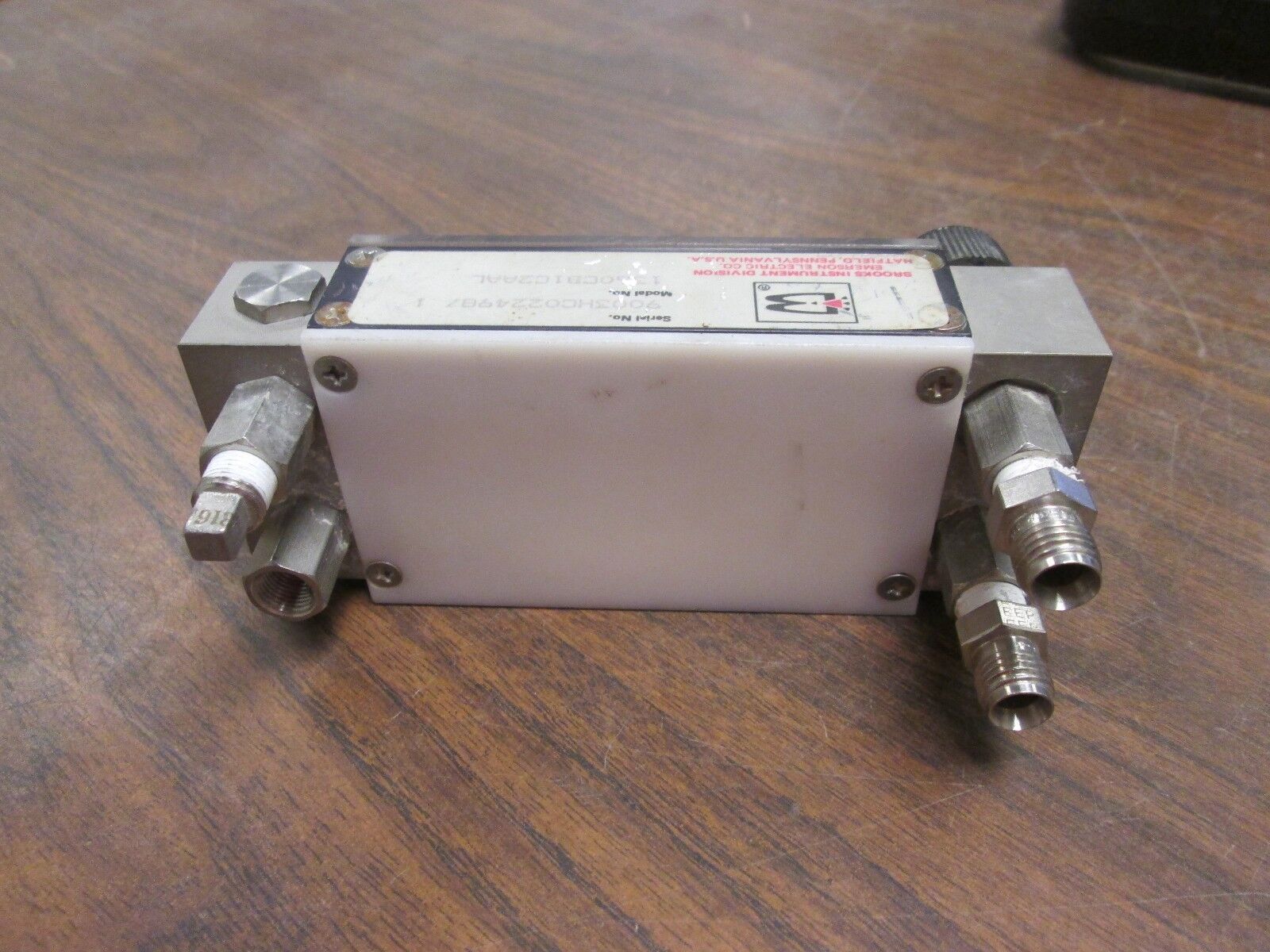 Brooks Sho-Rate Flowmeter 1360CB1C2AAL 200 PSIG *Missing Cover Screws* Used