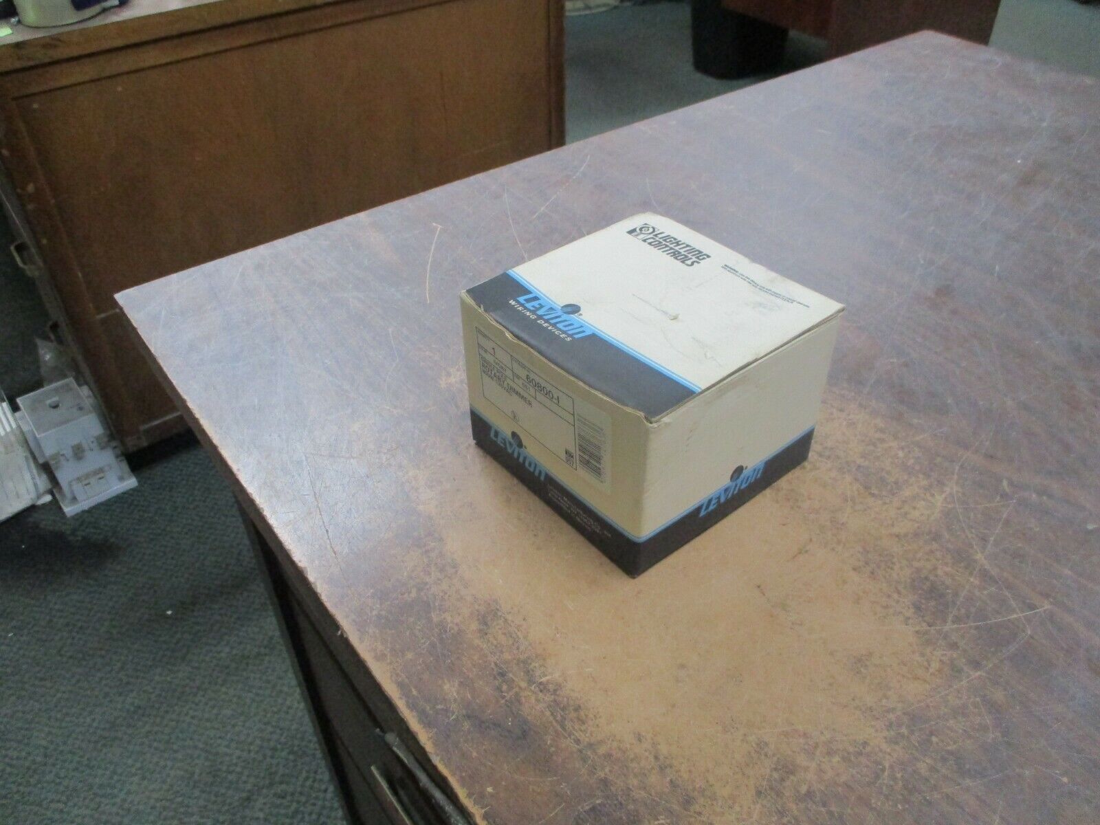 Leviton Rotary Dimmer 60800-I 800W 120V 1P Ivory New Surplus
