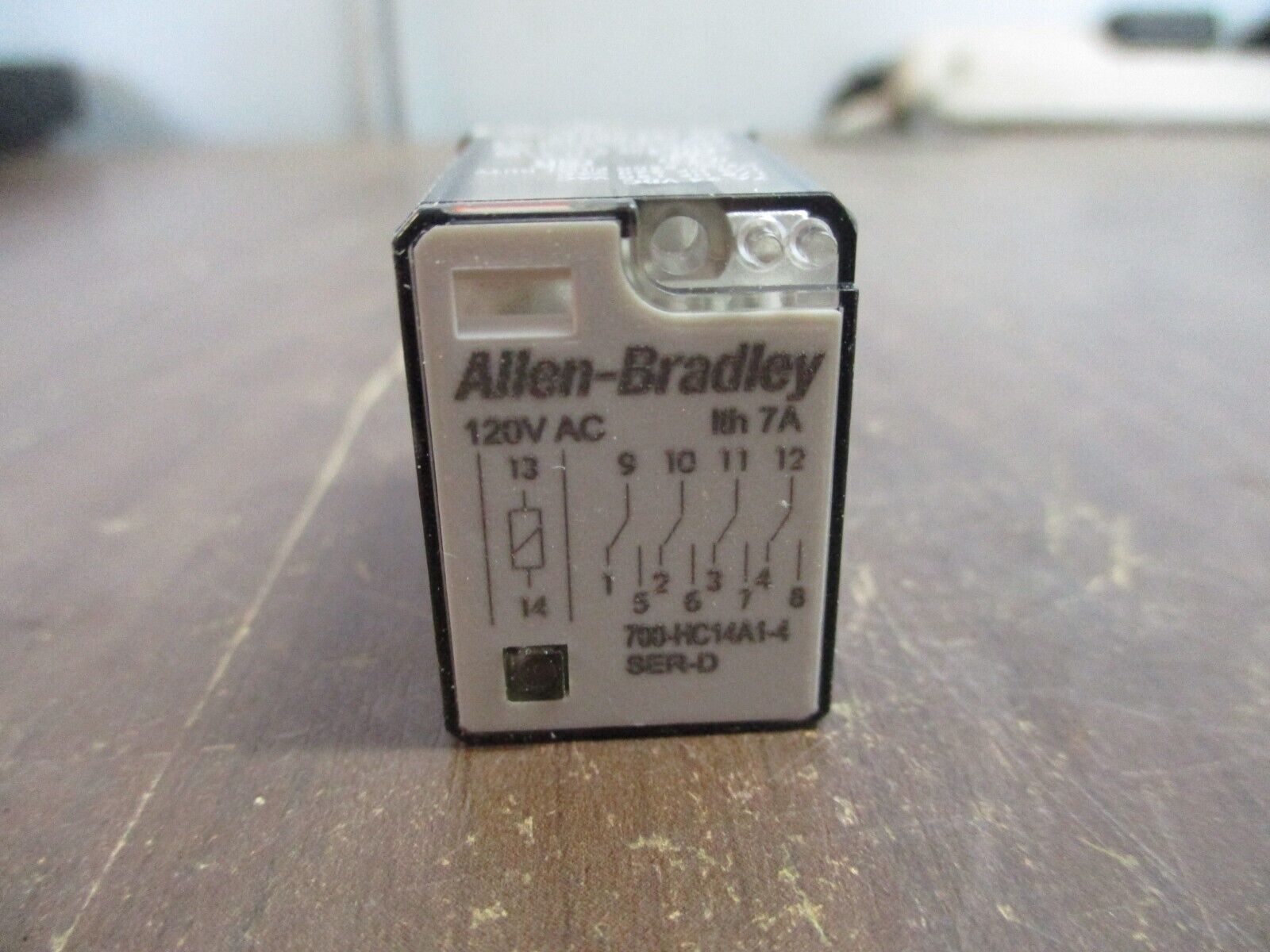 Allen-Bradley Relay 700-HC14A1 Ser. D New Surplus