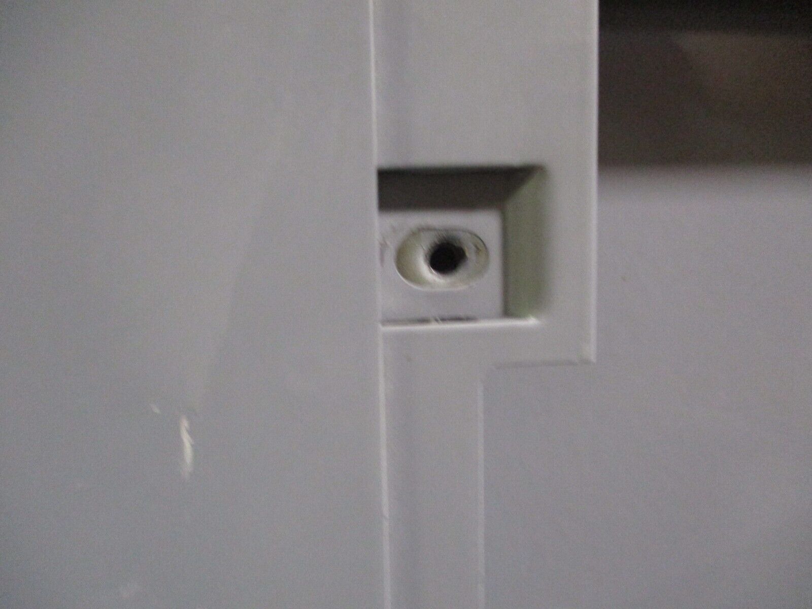 GE Main Lug Breaker Panel AEF3301MTX 125A Max 480/277V 3Ph 4W 30-Slot Used