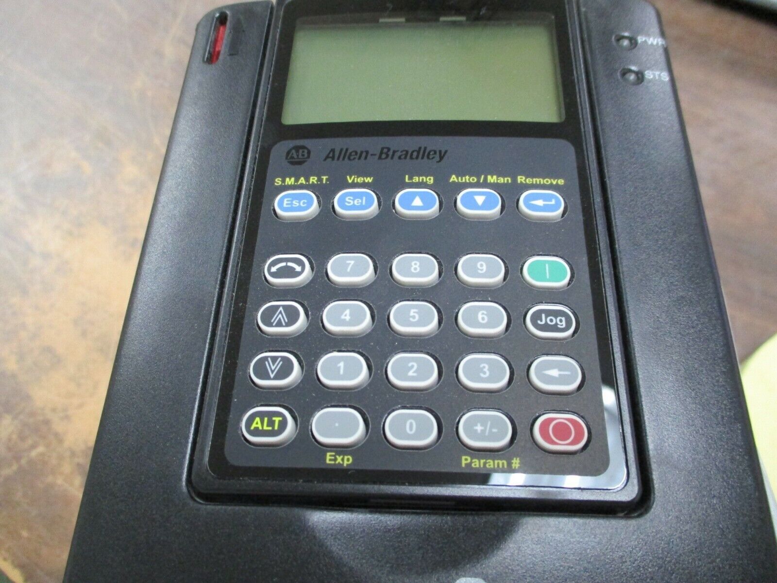 Allen-Bradley PowerFlex 700 AC Drive 20BD3P4A0AYNANC0 2HP 3Ph w/ Keypad Used