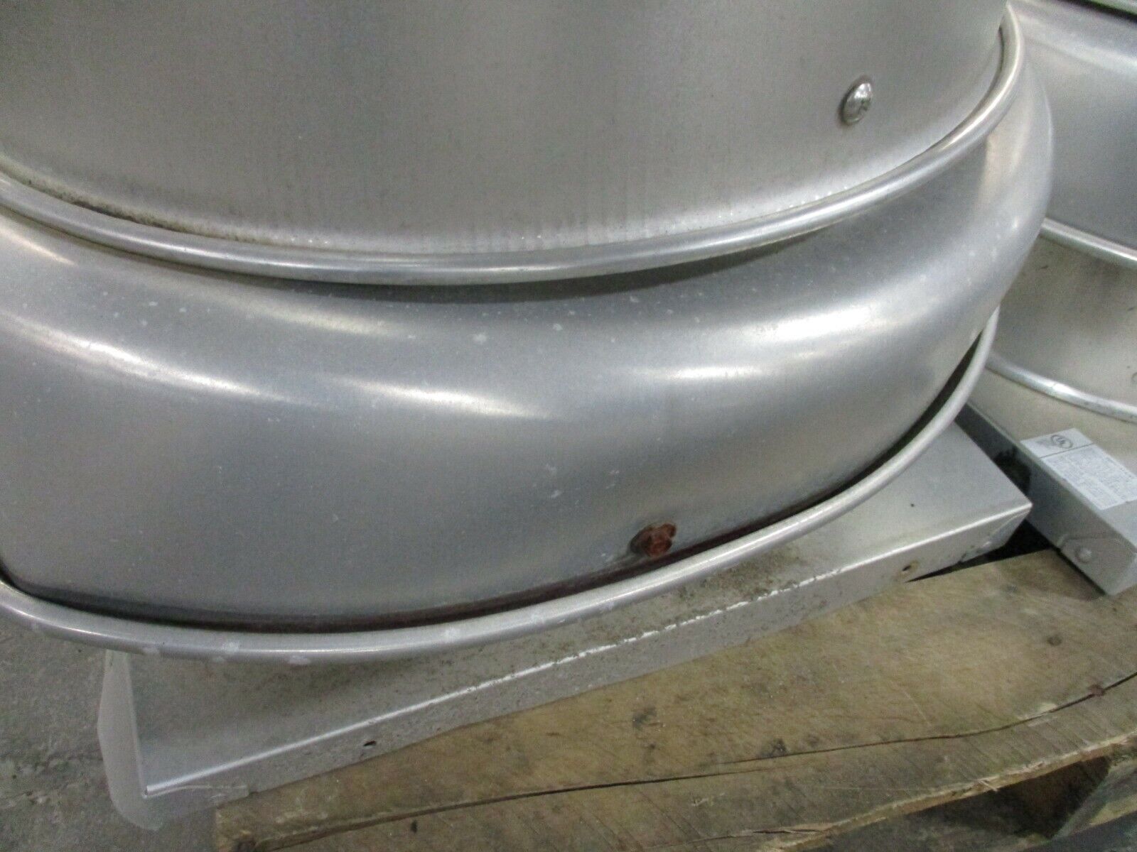 Greenheck Exhaust Fan G-120-A-X *Dented Base & Side* Used