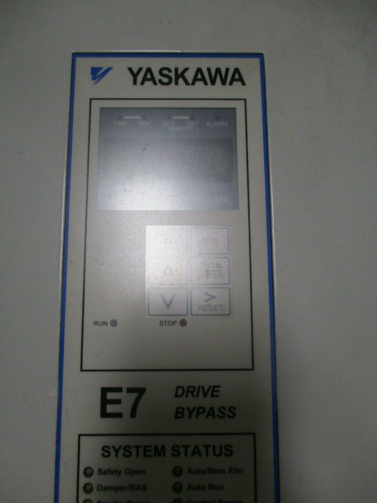 Yaskawa E7 AC Drive w/ Bypass E7LVA028CGX 15HP 3Ph 240V Used