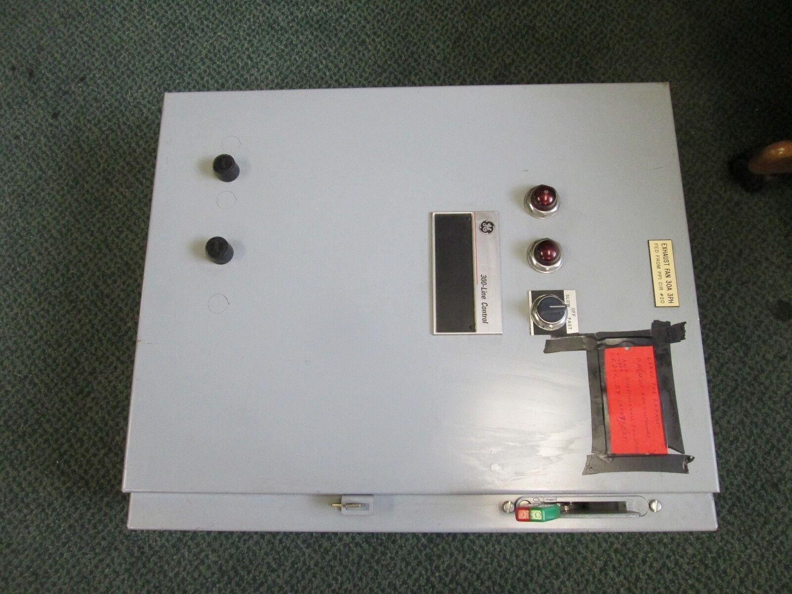 GE Fusible Two Speed Combination CR311K1822PABTTJ 120V Coil Size 1 Nema 1 Enc.