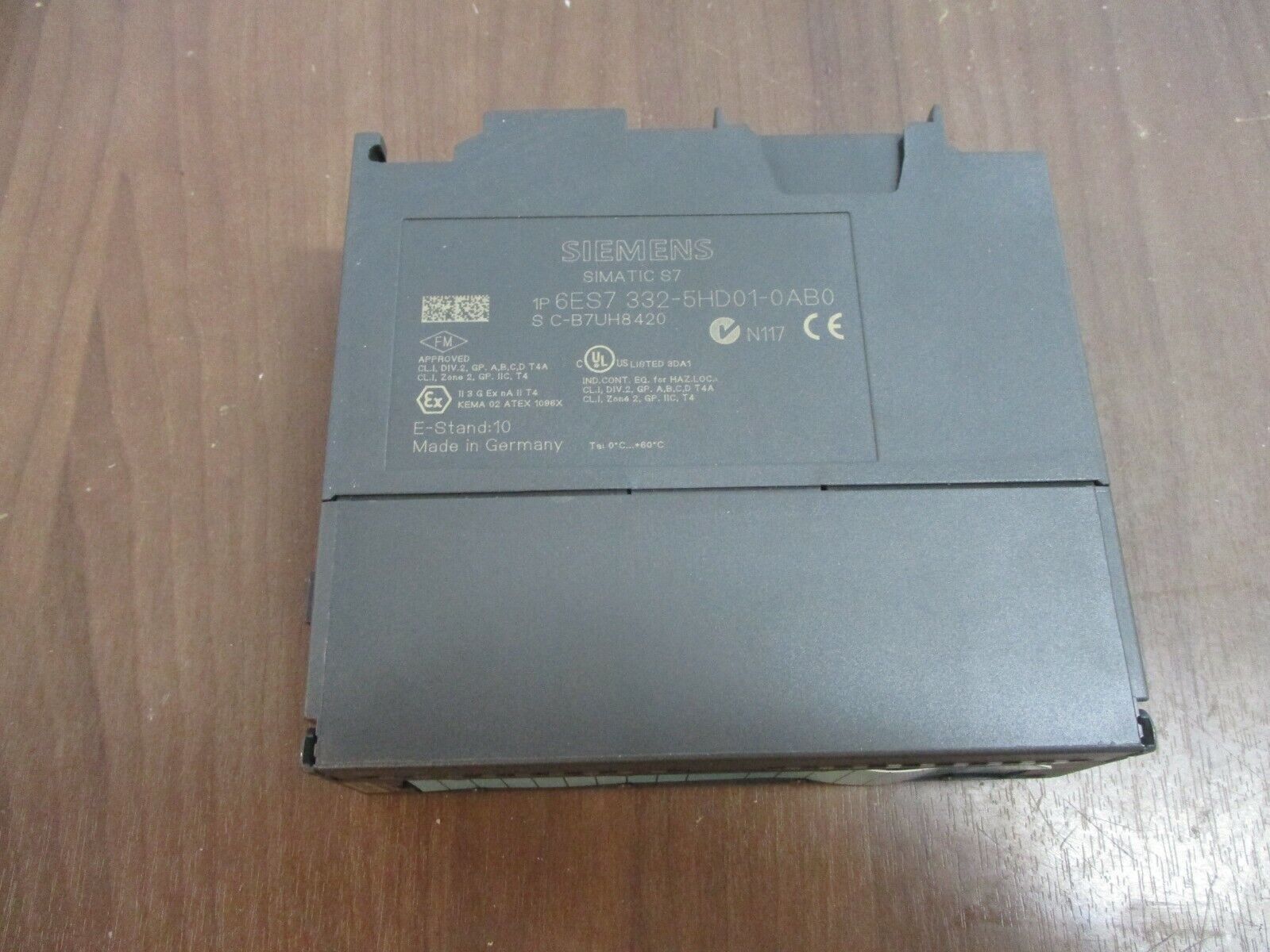 Siemens Simatic S7 Output Module 6ES7 332-5HD01-0AB0 E-Stand: 10 Used