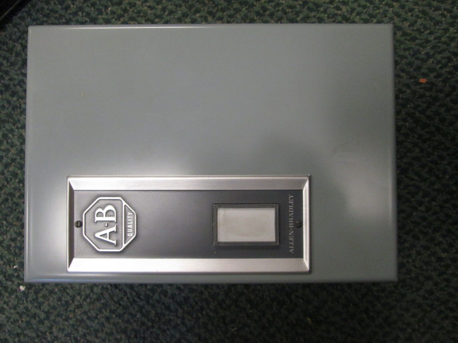 Allen-Bradley Lighting Contactor 500L-AAD92 30A 600V 120V Coil Nema 1 Enclosure