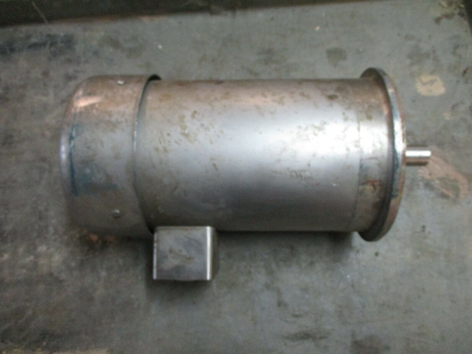 Stainless Motors, Inc. Stainless Steel AC Motor FG2DN4BBW 5HP 1800RPM 3Ph Used