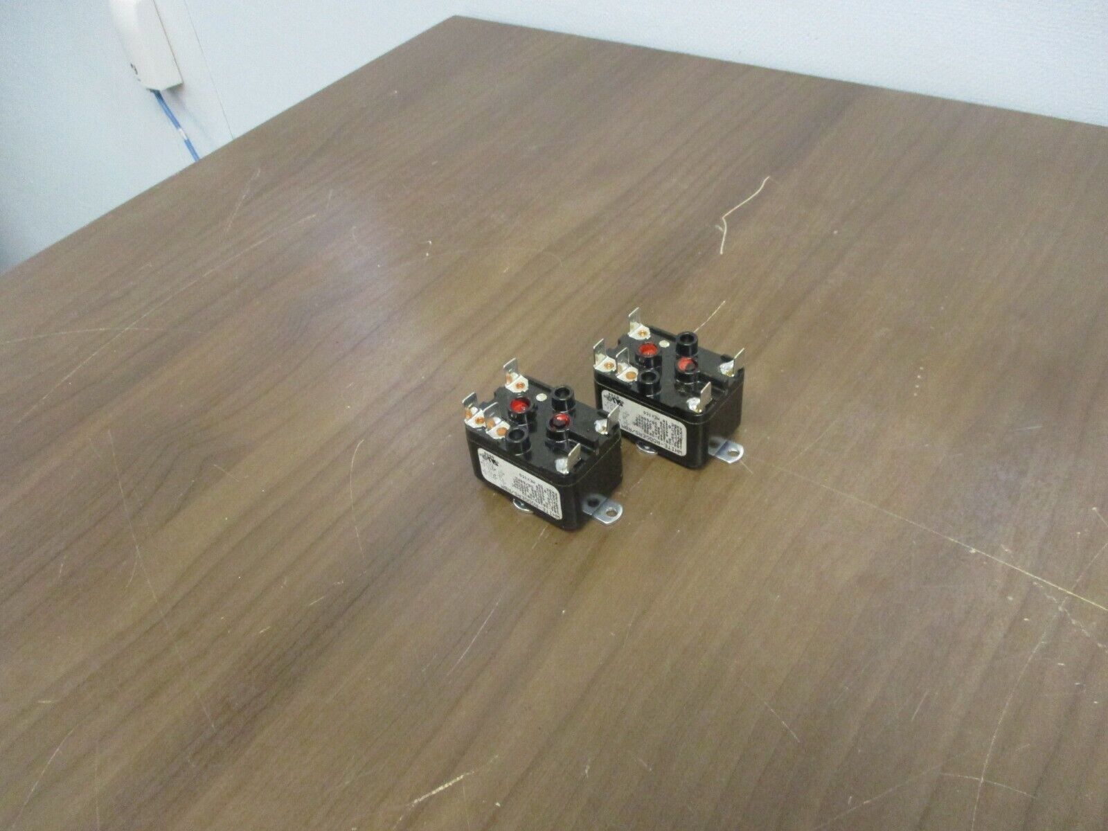 White-Rodgers Relay 184-20103-301V 24V Coil *Lot of 2* Used