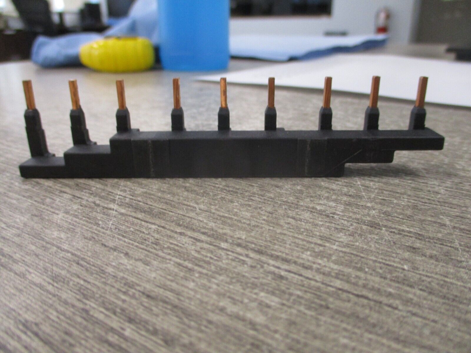 Allen-Bradley Compact Busbar 140M-C-W453N Ser. A 64A 600V Used