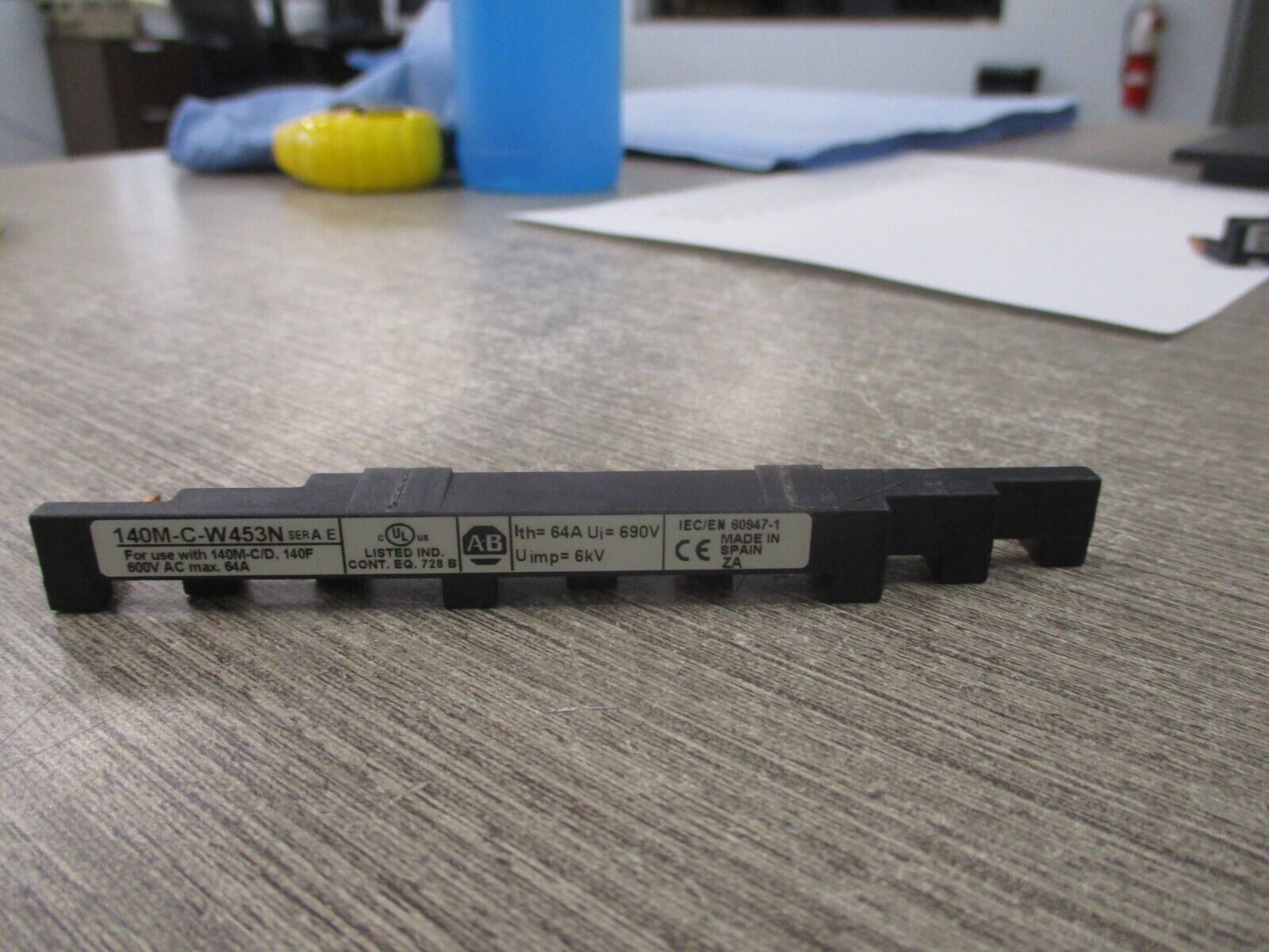 Allen-Bradley Compact Busbar 140M-C-W453N Ser. A 64A 600V Used