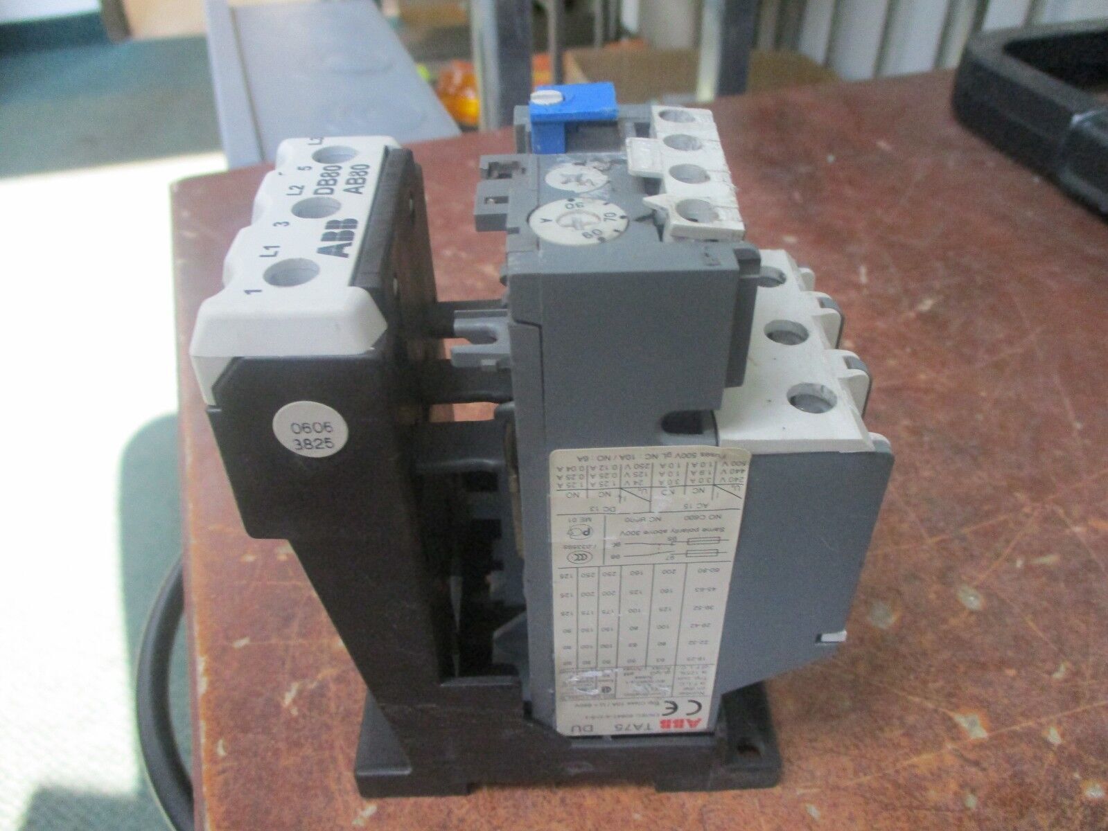 ABB Solid State Overload TA75 DU Trip: 30-60A w/ DIN Rail Adapter Used