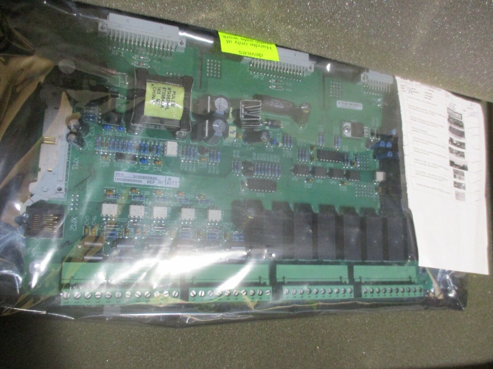 APC UPS PCB 1M0050028002 JB 05 New Surplus