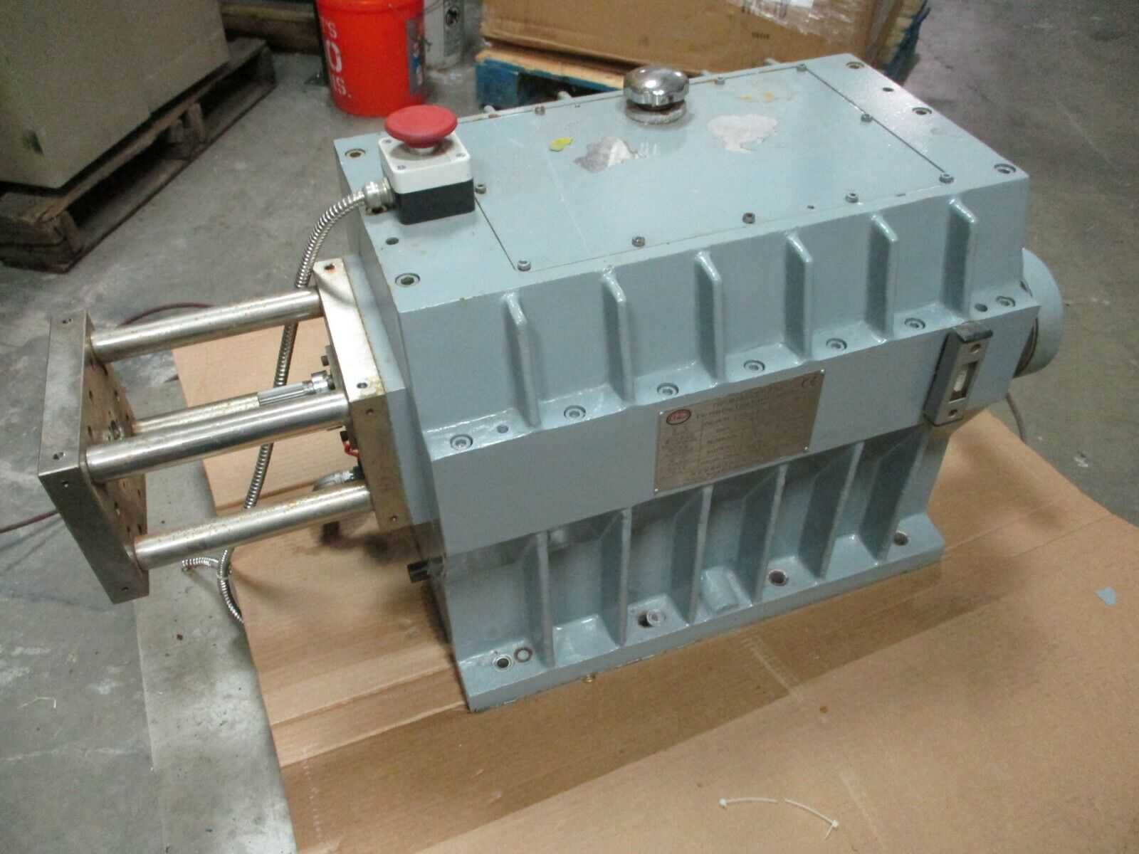 Nanjing Ruiya CPM Co-Rotating Twin Screw Extruder TSE-40/300-15-12 15kW Used