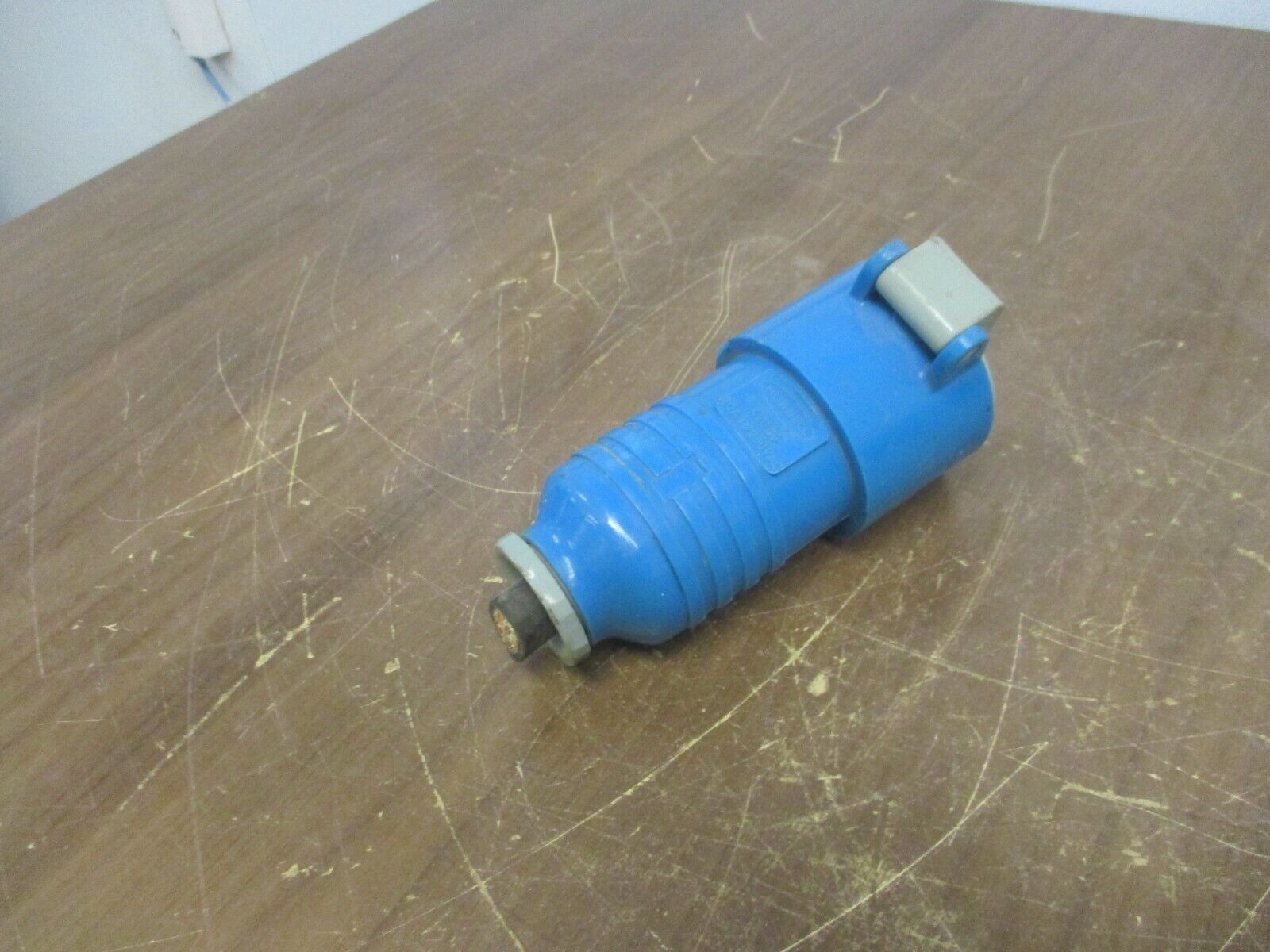 Hubbell Connector 420C9 20A 250V 3Ph Used