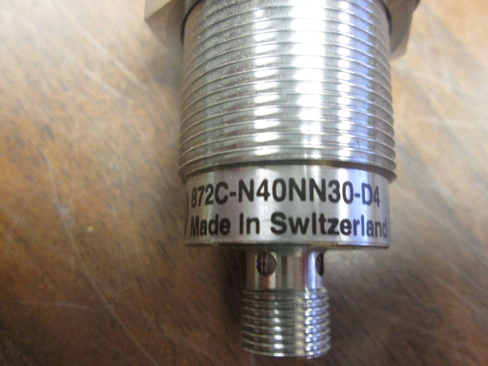 Allen-Bradley Proximity Sensor 872C-N40NN30-D4 *No Box* New Surplus