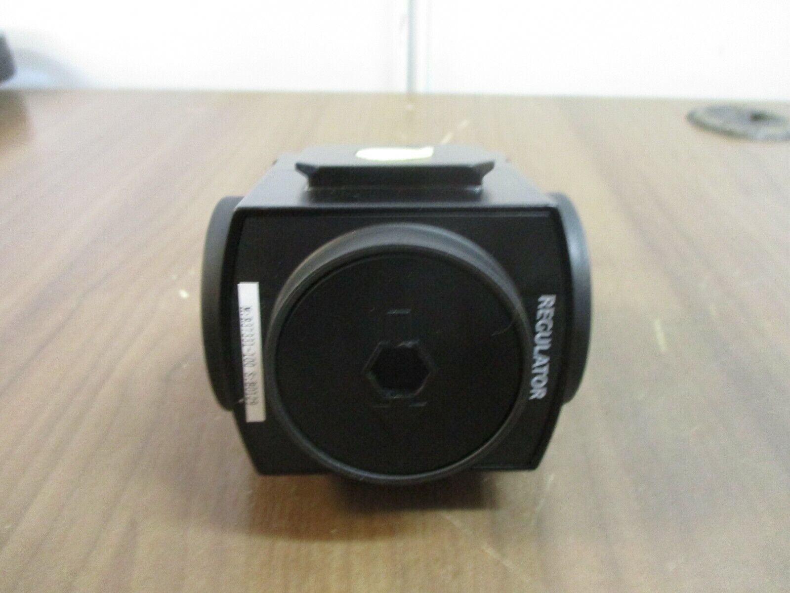 Ingersoll Rand Aro Regulator R37331-100 5-125 PSIG *No Box* New Surplus