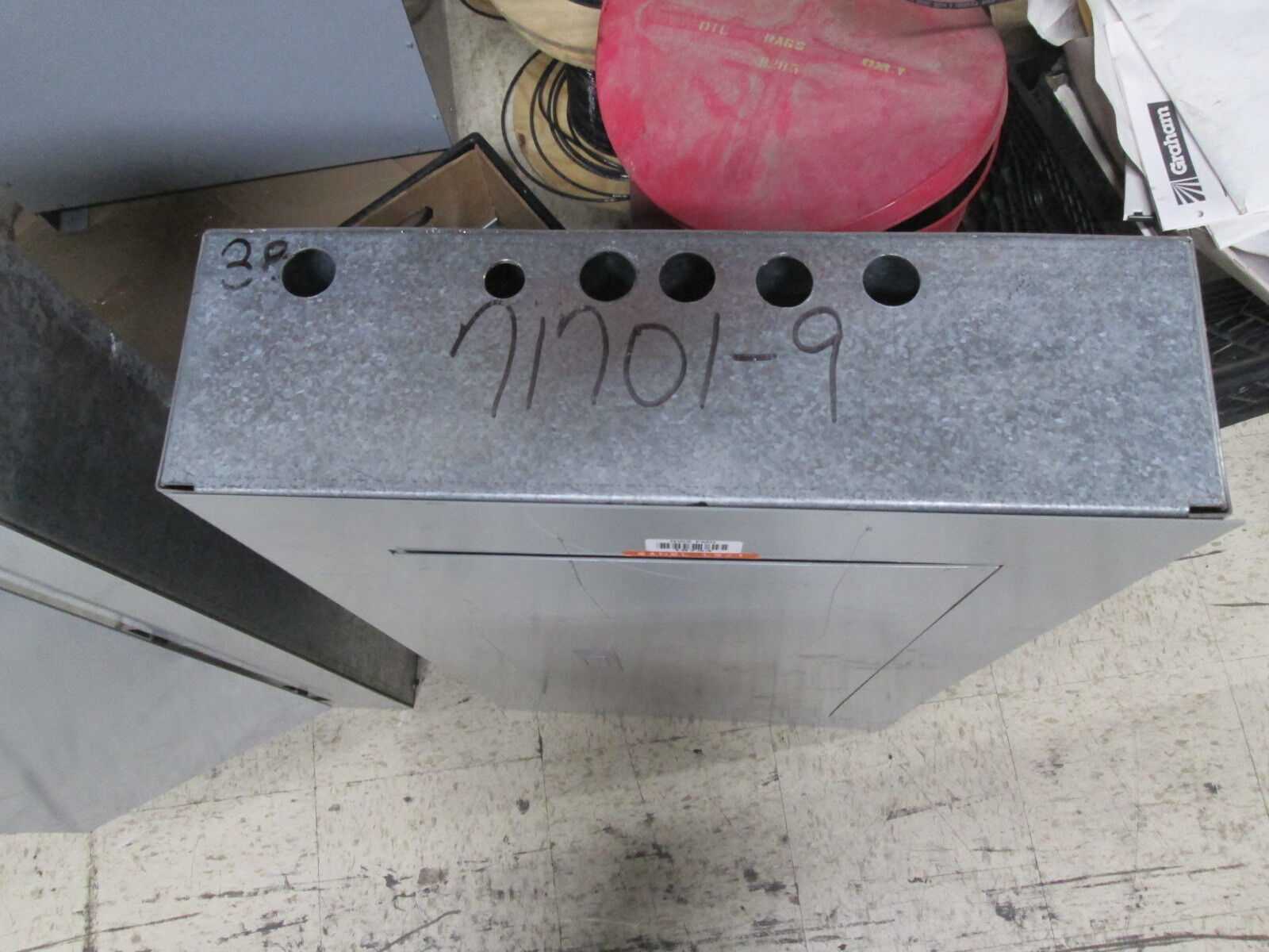 ITE Main Lug Circuit Breaker Panel UBA42-24L 225A Max 42-Slot 240/208Y/120V Used