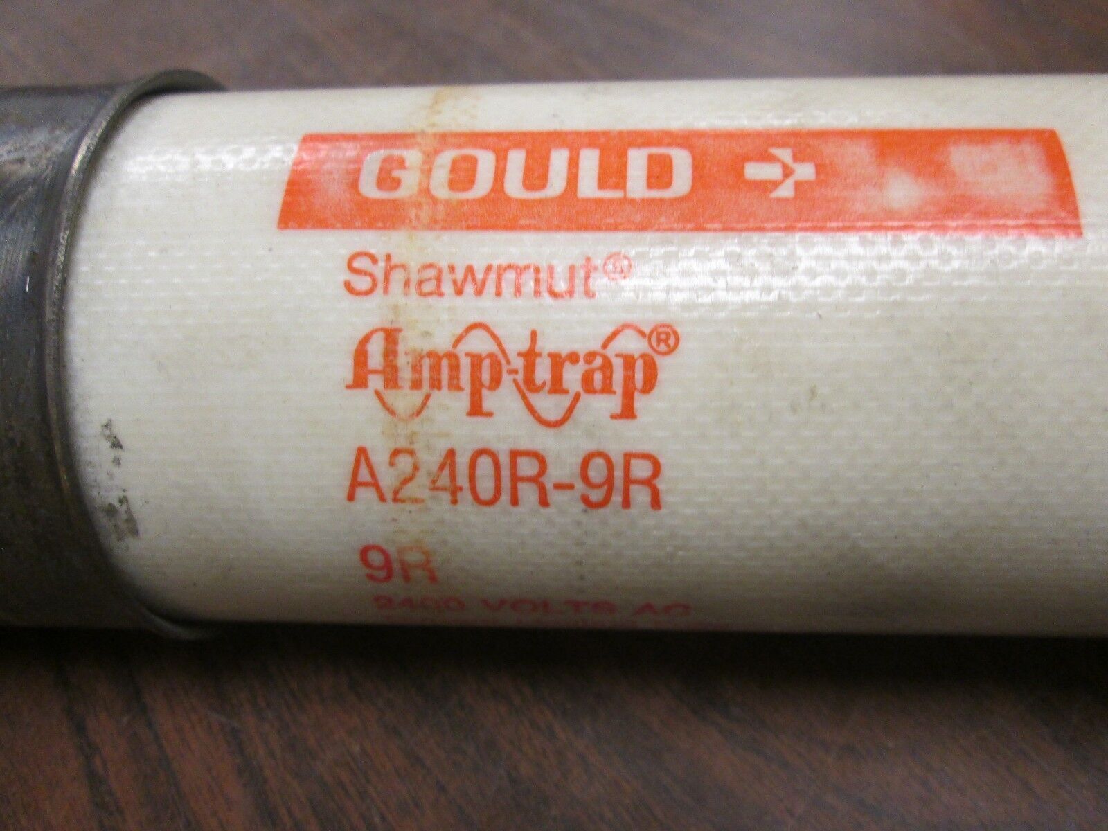 Gould Shawmut Amp-Trap Medium Voltage Fuse A240R-9R 2.4KV 9R Used
