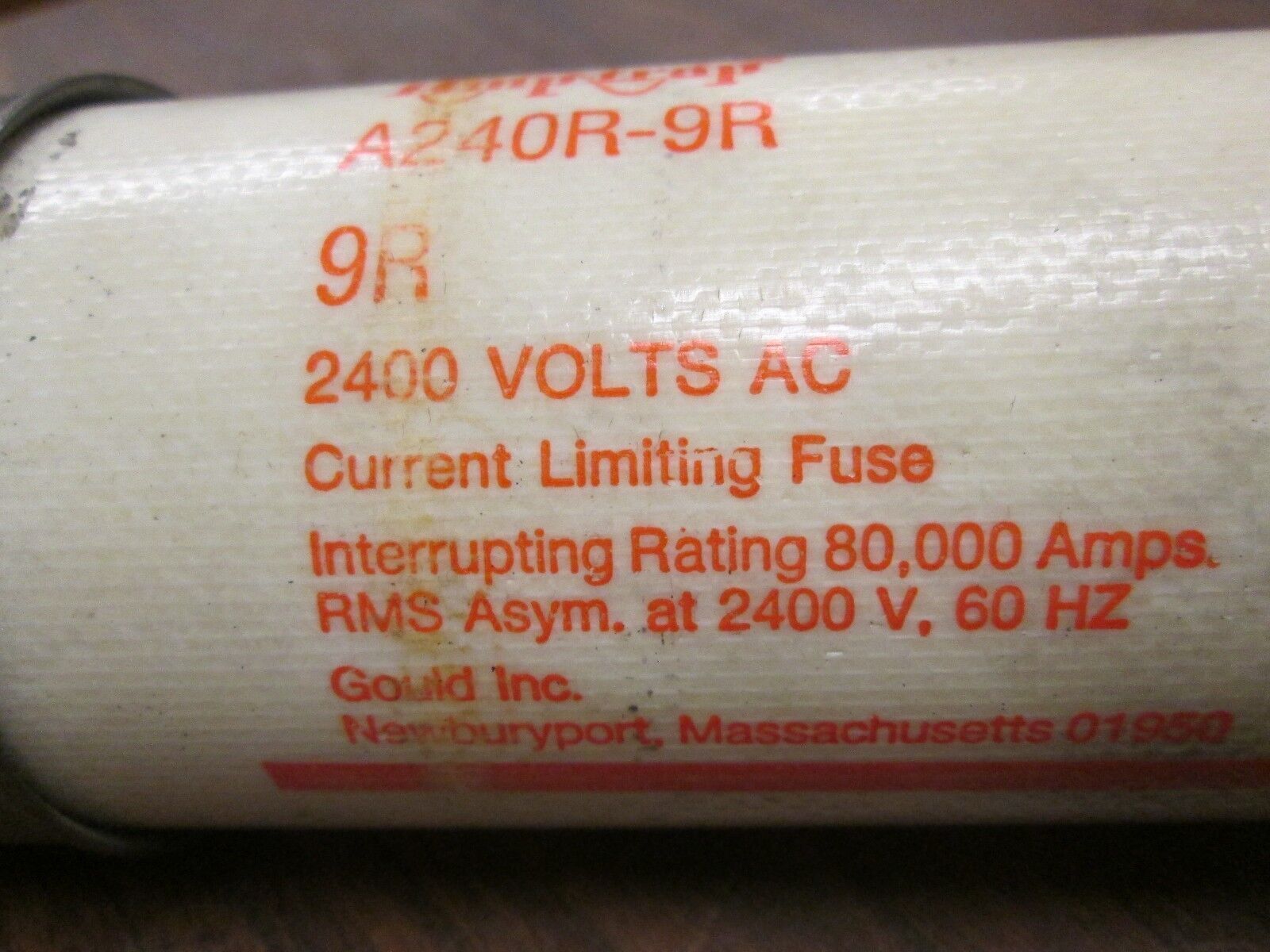 Gould Shawmut Amp-Trap Medium Voltage Fuse A240R-9R 2.4KV 9R Used