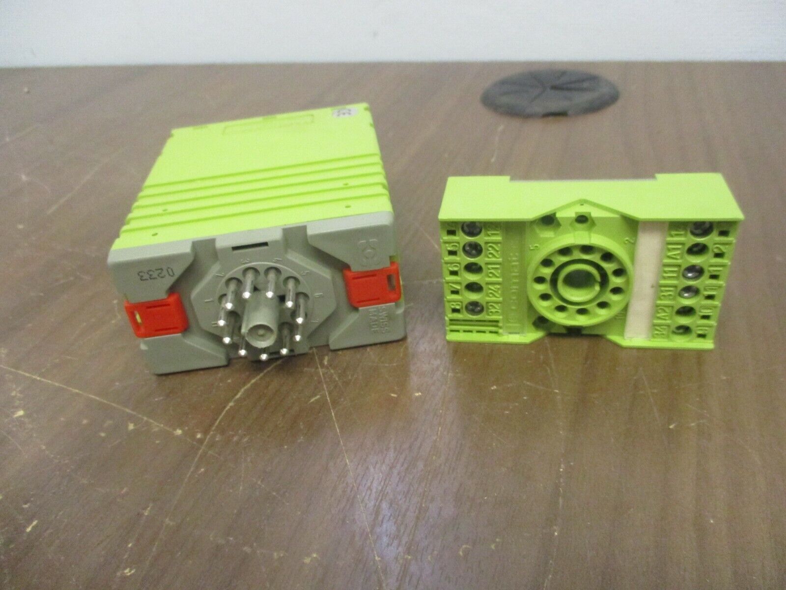 Multicomat Time Delay Relay RS 122-MH/ANP Range: 0.1sec-30min / 0.1min-30Hr Used