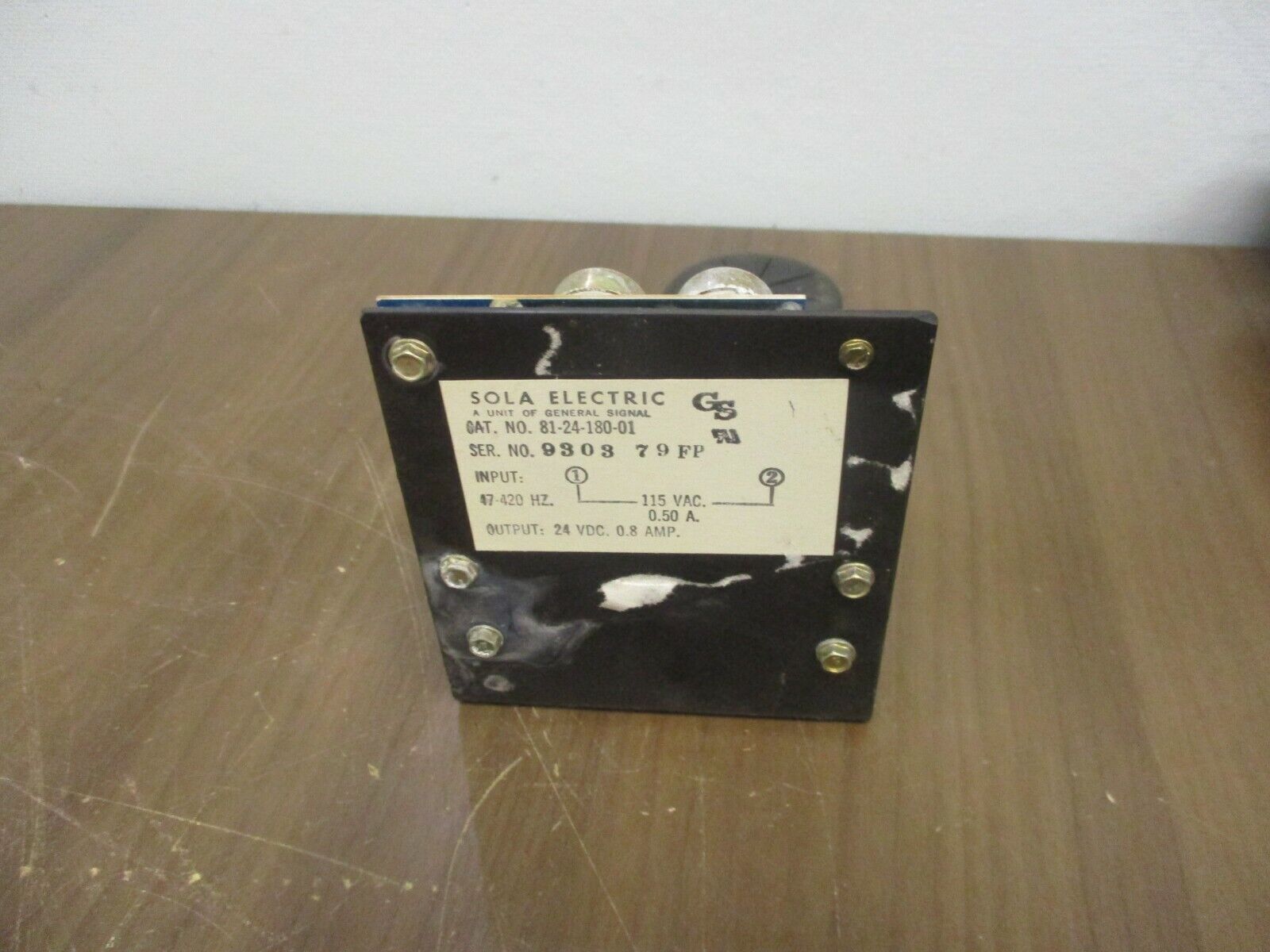 Sola Power Supply 81-24-180-01 Input: 115VAC 0.5A 47-420Hz Used