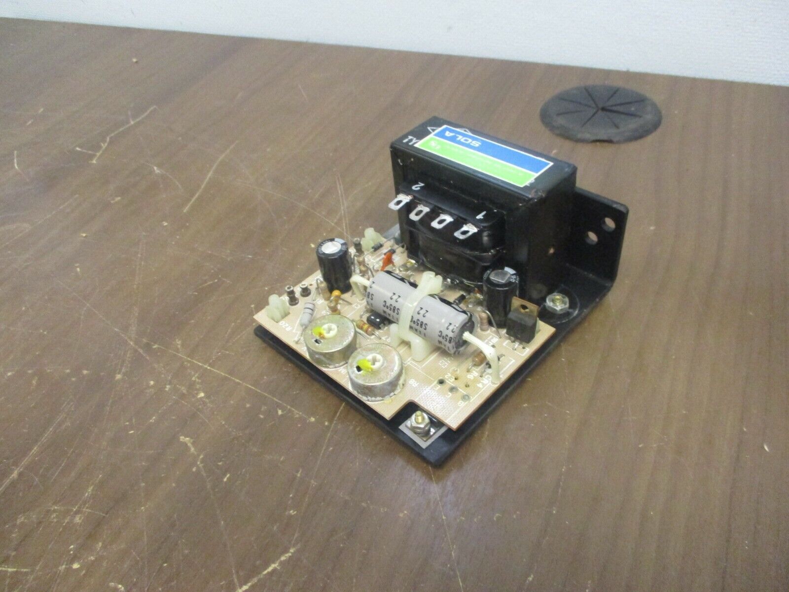 Sola Power Supply 81-24-180-01 Input: 115VAC 0.5A 47-420Hz Used