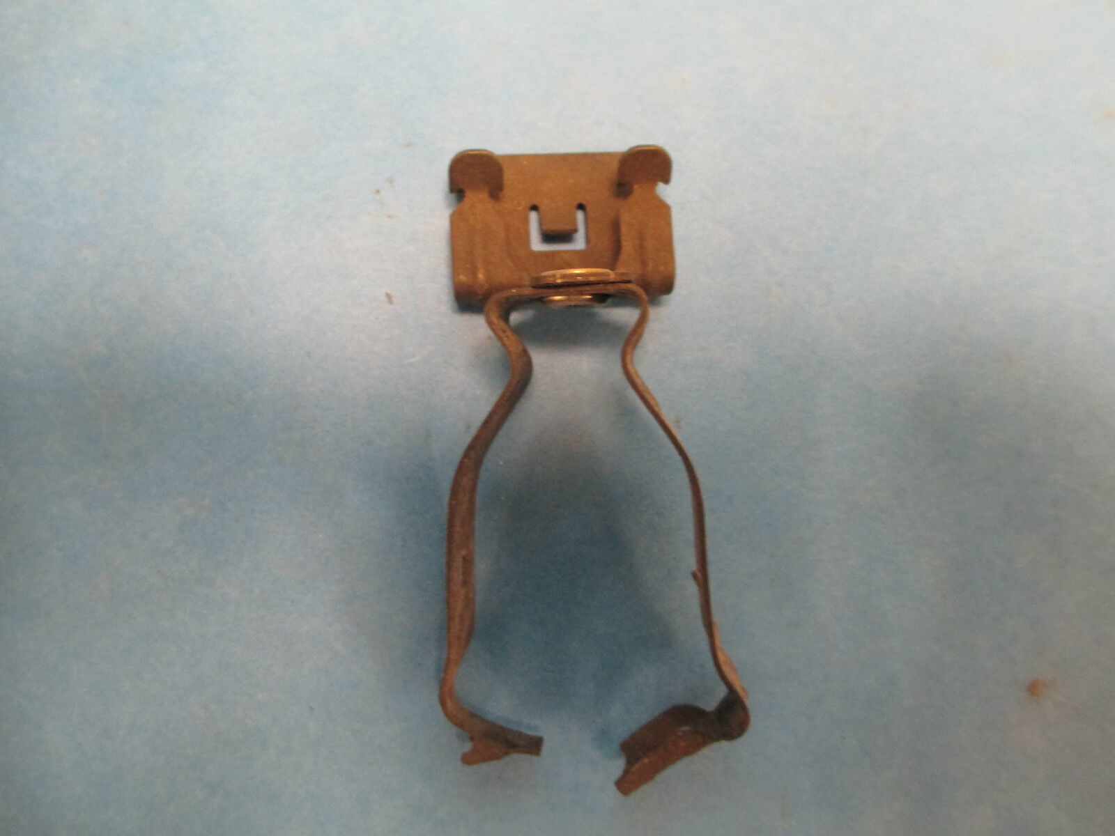 Cooper Conduit to Beam fastener BG-16-E-2-4, Approx 100, New Surplus