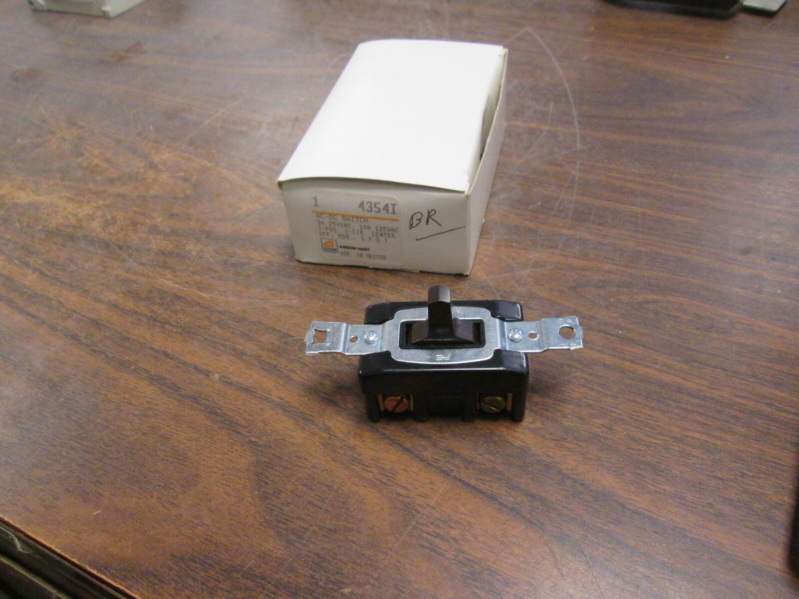 Arrow Hart AC-DC Switch 4354I 5/10A 250/125V Brown New Surplus