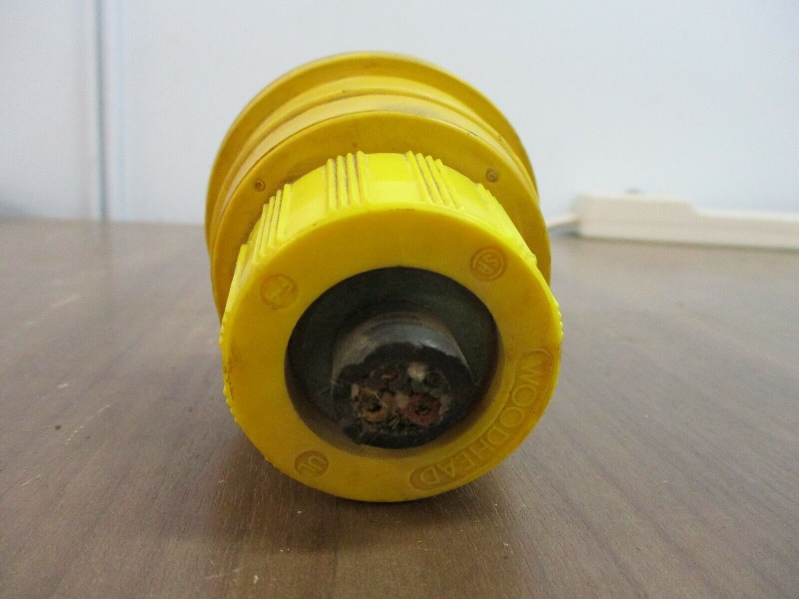 Daniel Woodhead Watertight Plug Non-Nema 20A 120/208V Used