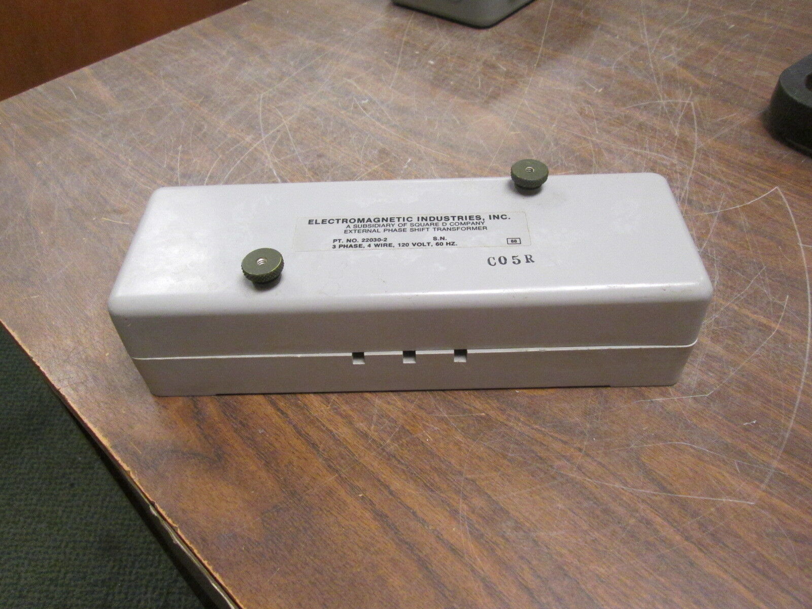 Electromagnetic Industries External Phase Shift Transformer 22030-2 120V 3Ph 4W