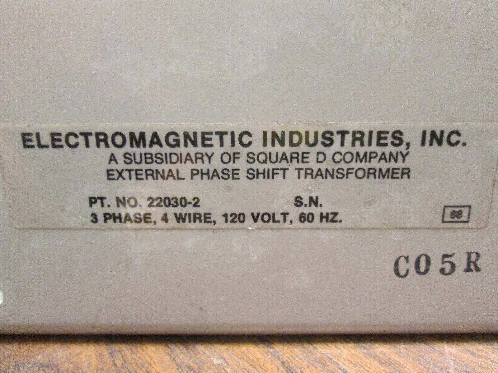 Electromagnetic Industries External Phase Shift Transformer 22030-2 120V 3Ph 4W