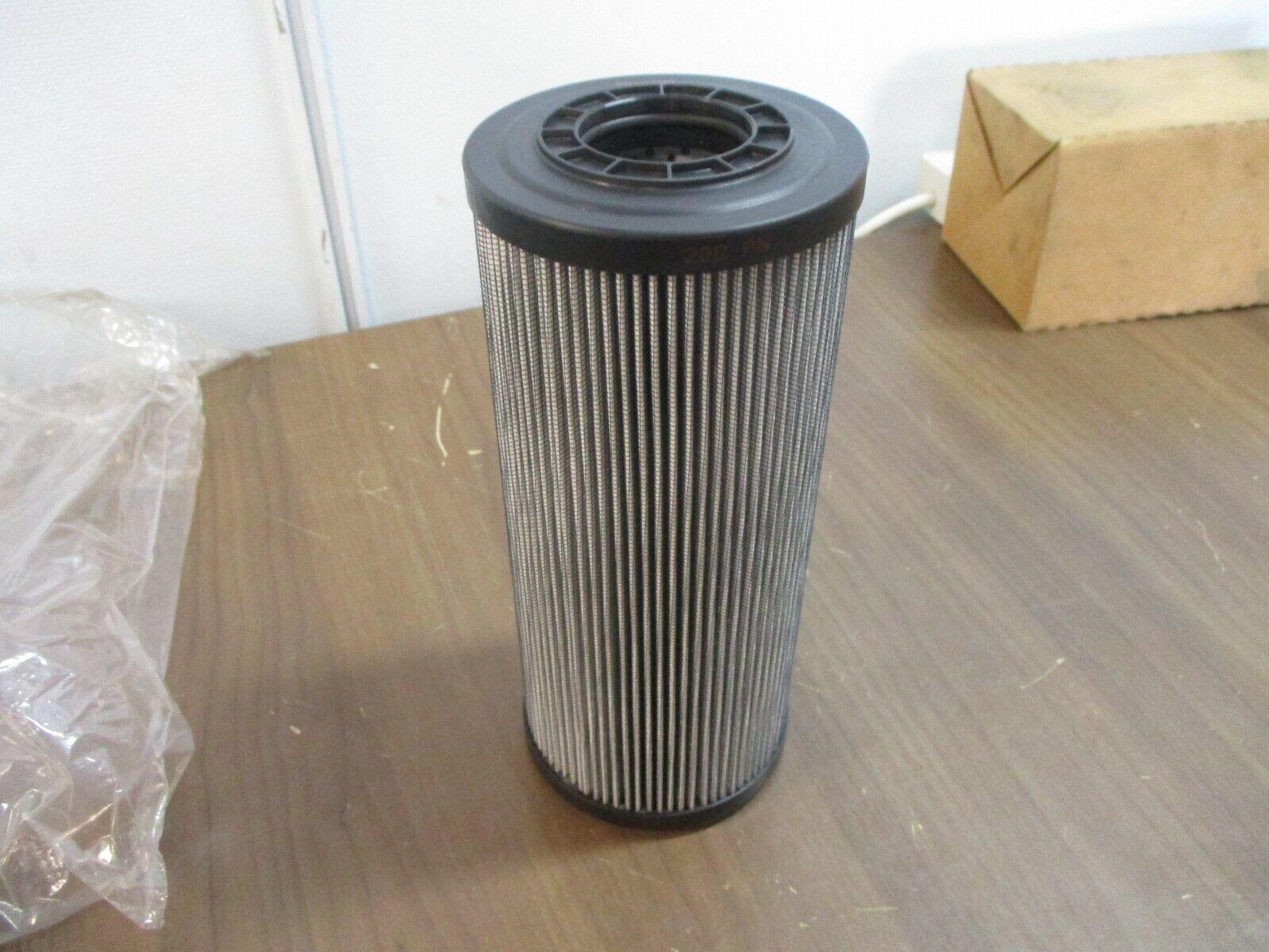 Parker Filter Element 931018Q 20Q PN New Surplus