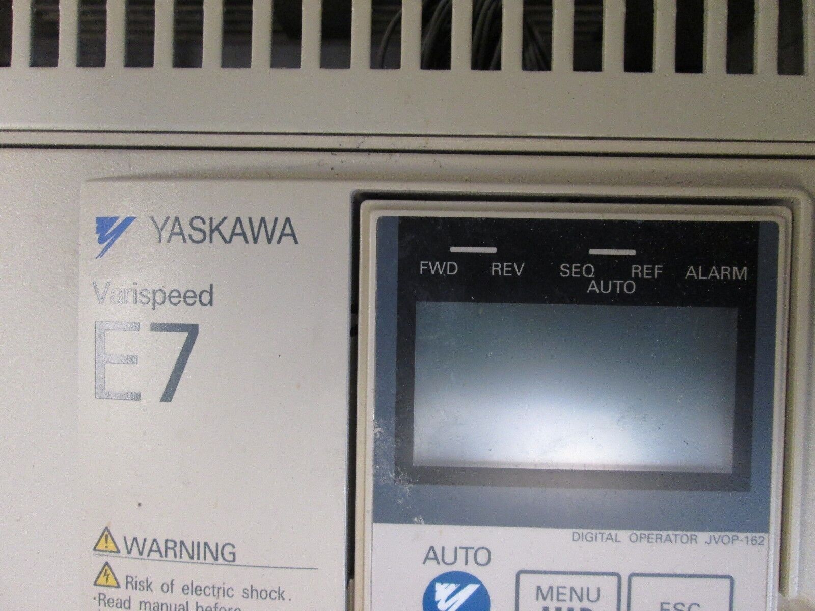 Yaskawa E7 AC Drive CIMR-E7U4030 50HP 3Ph In: 380-480V Out: 0-480V 67.2A Used