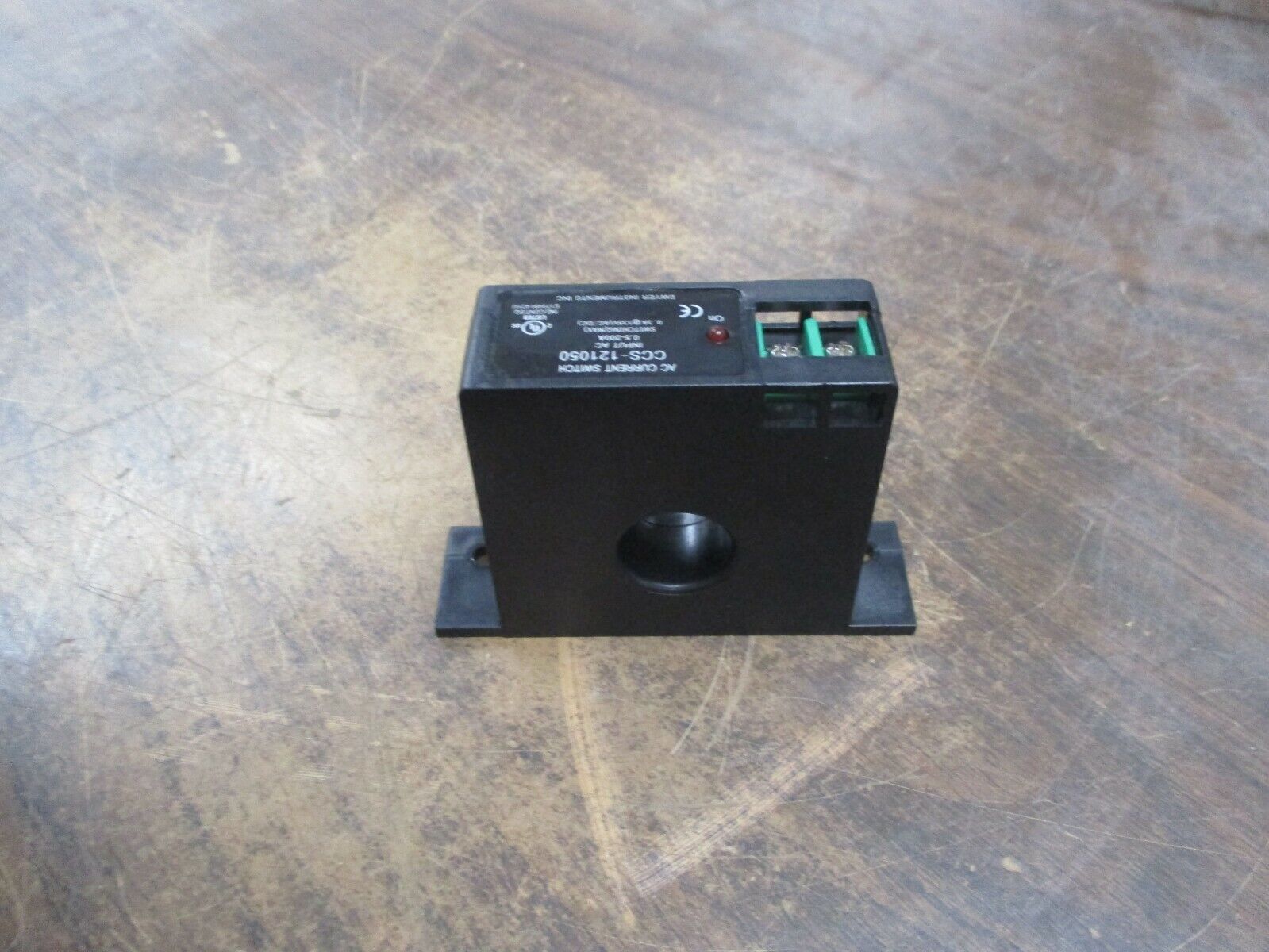 Dwyer AC Current Switch CCS-121050 0.5-200A Used