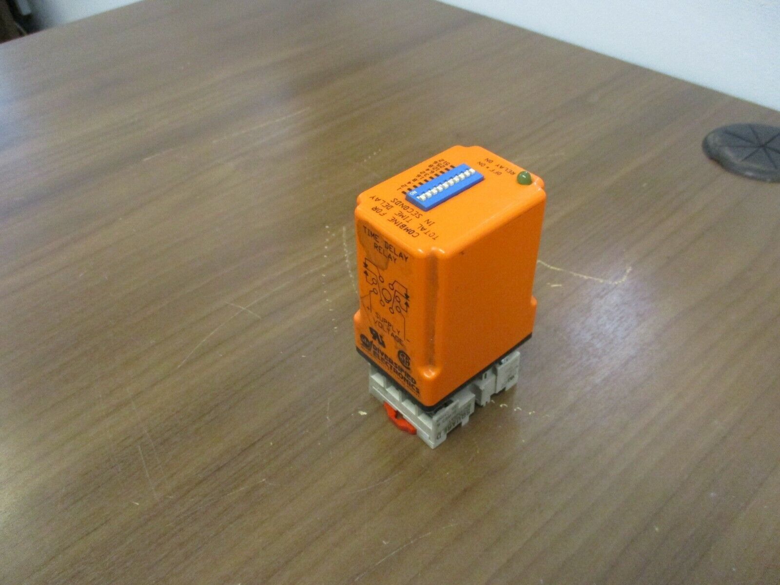 Diversified Electronics Time Delay Relay TBC-120-AAA 120V Range: 0.1-102.3 sec